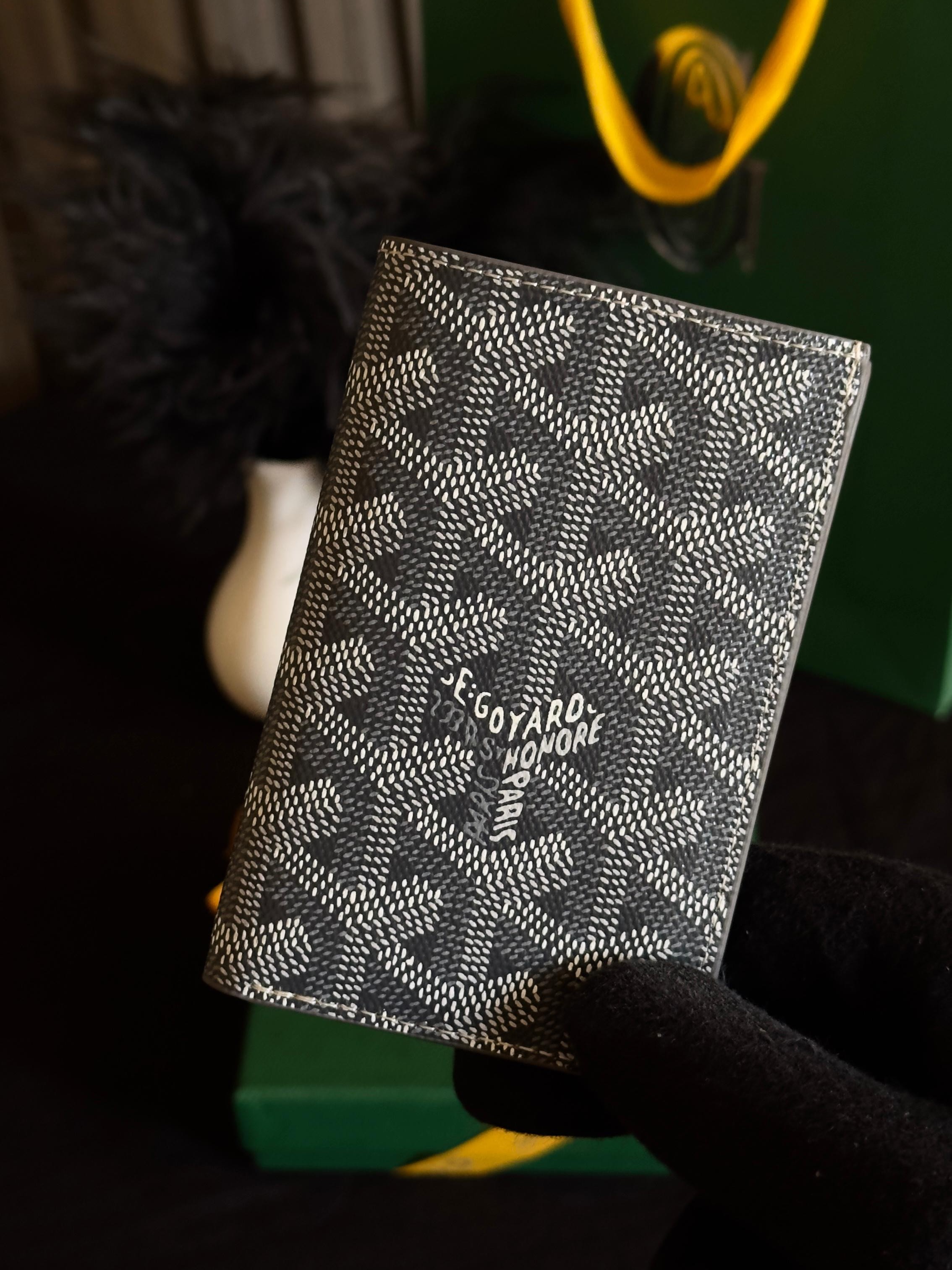 Goyard Saint Pierre Wallet