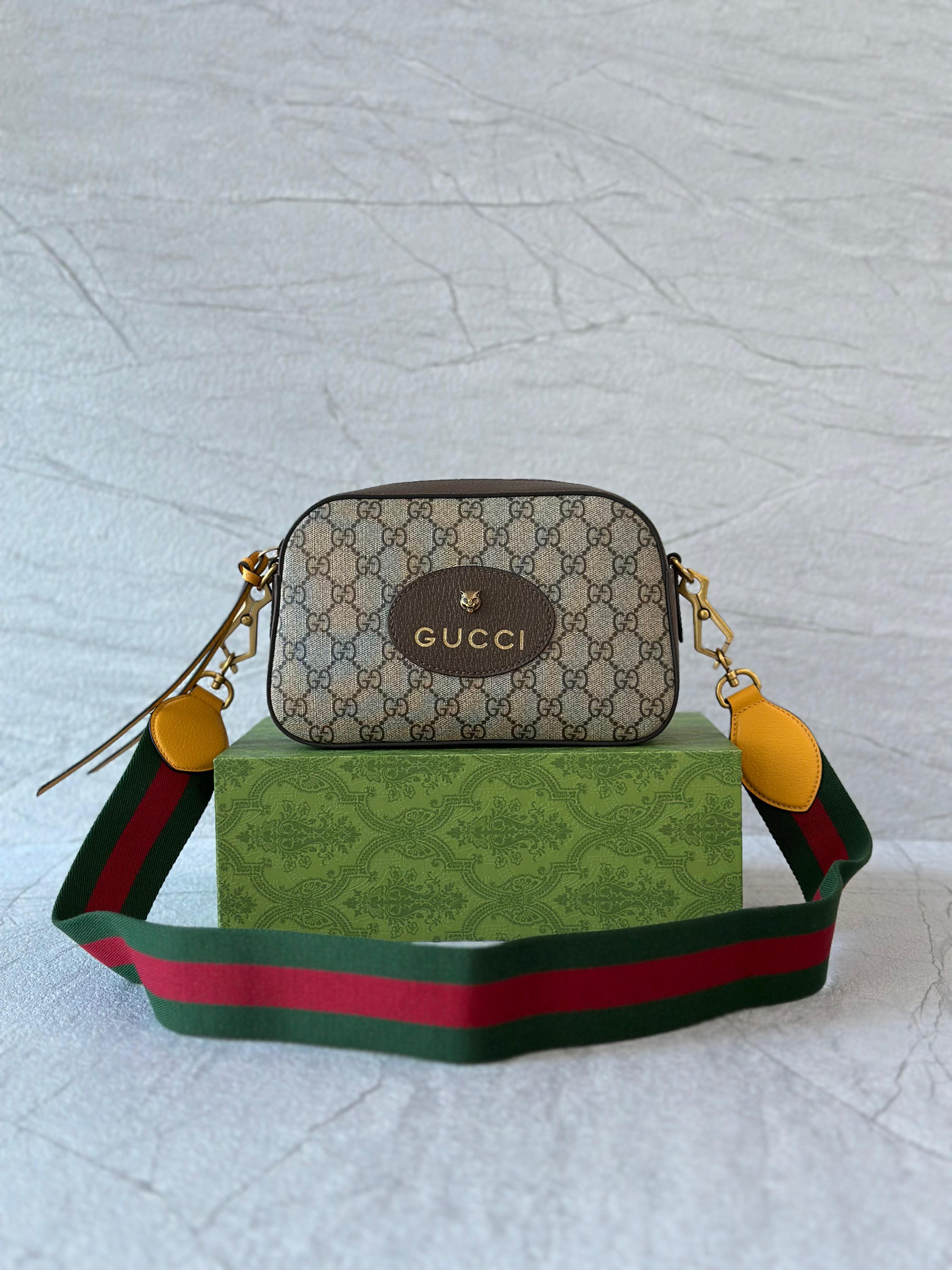Gucci Messenger Bag