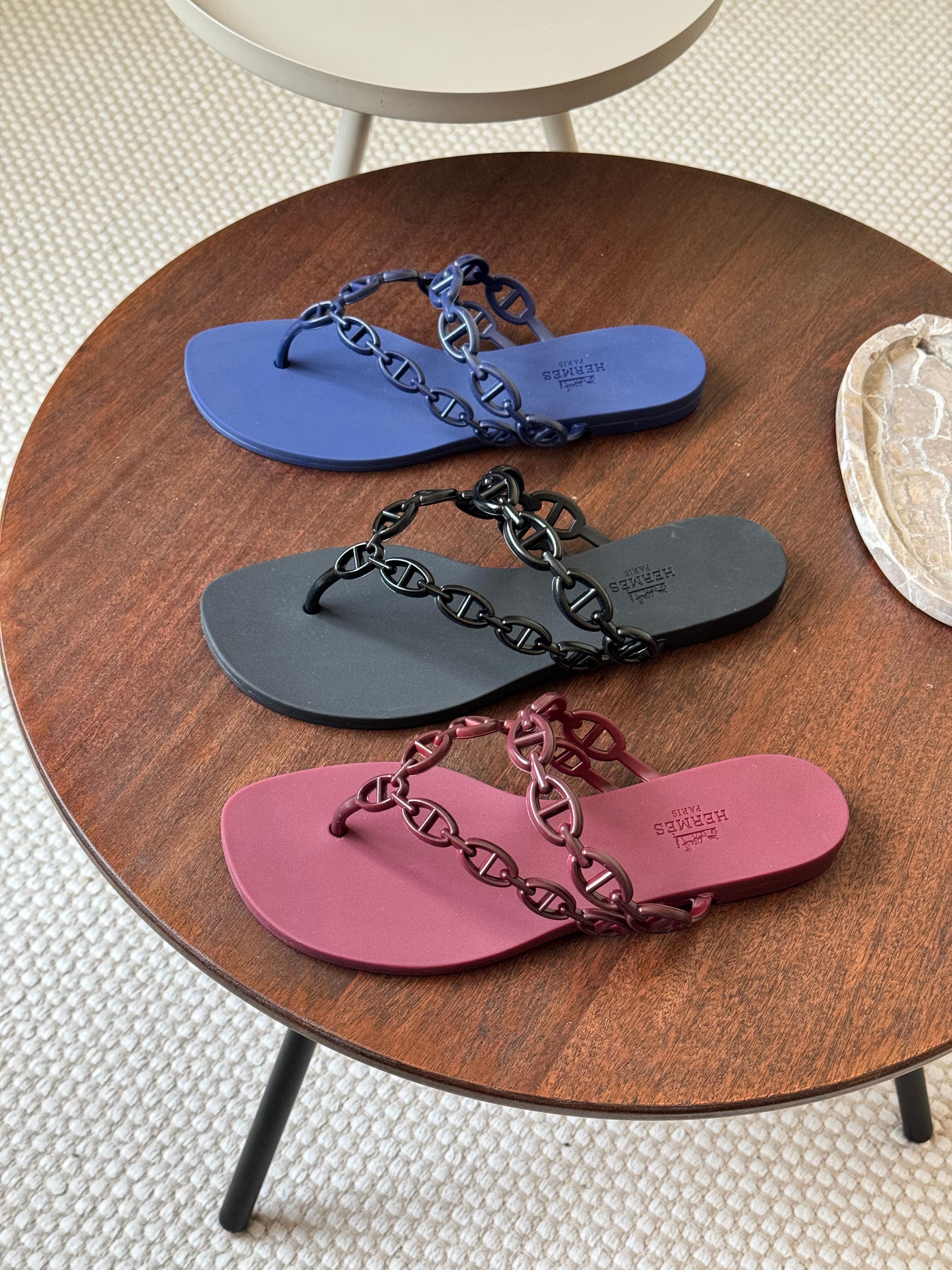Hermes Island Sandals