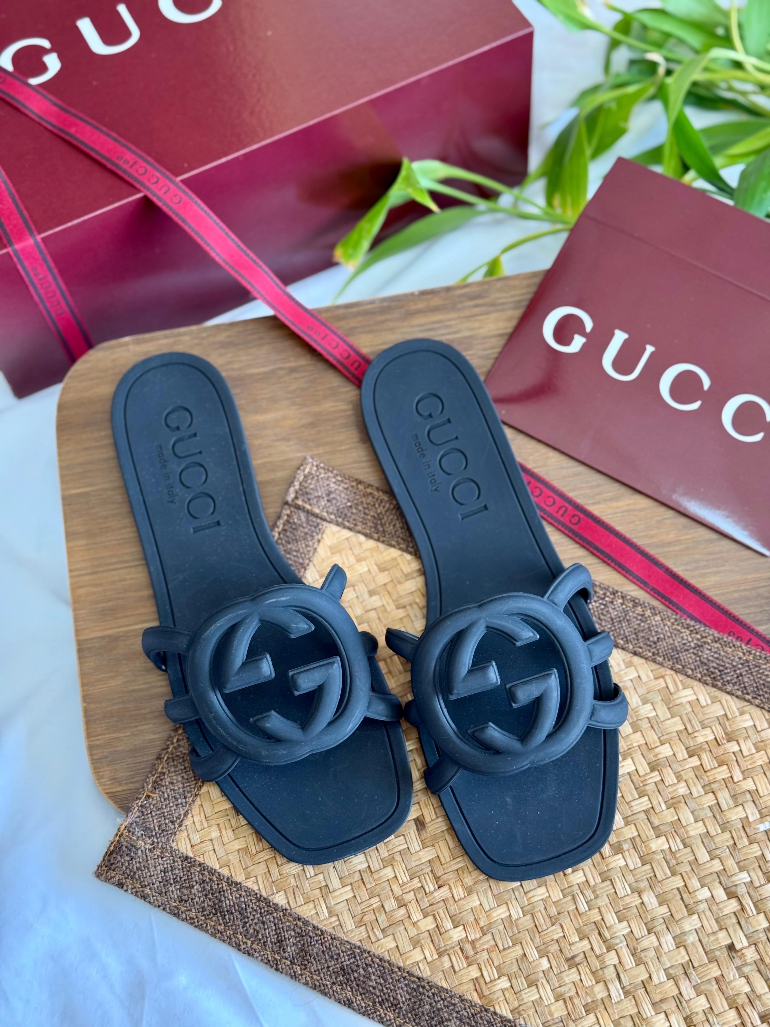 Gucci shoes