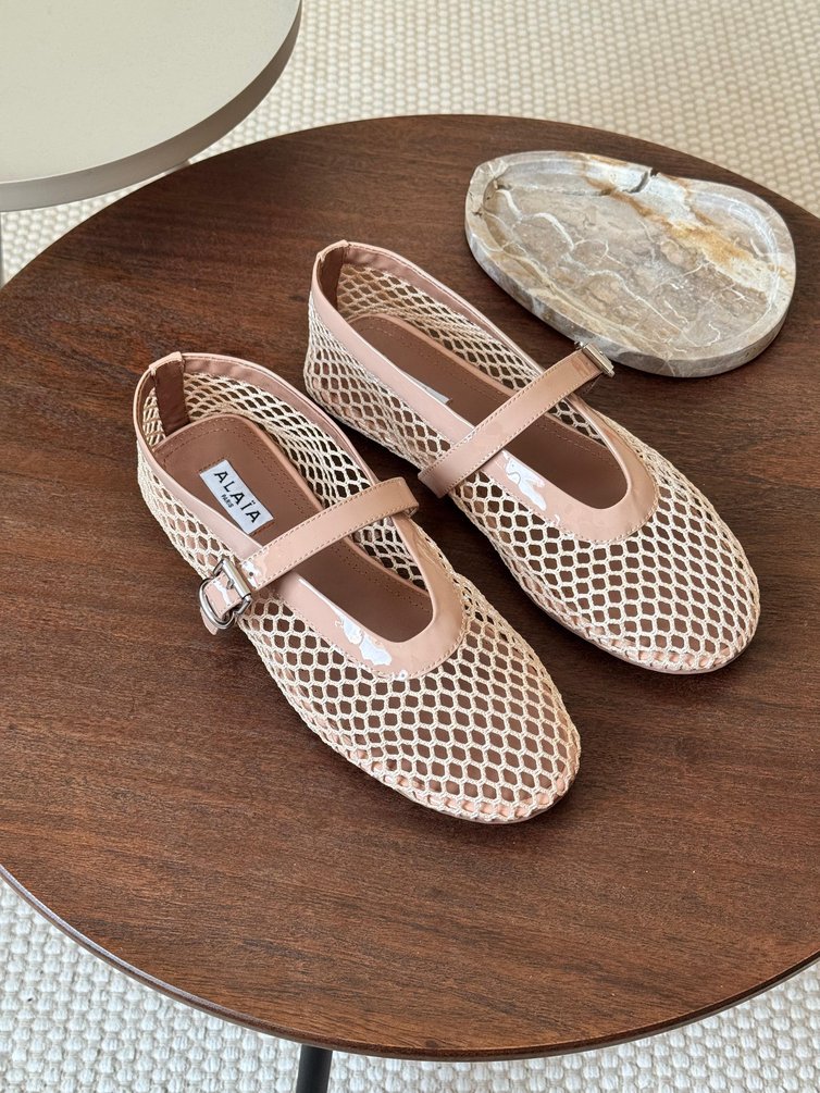 Alaia Mesh Ballet Flats