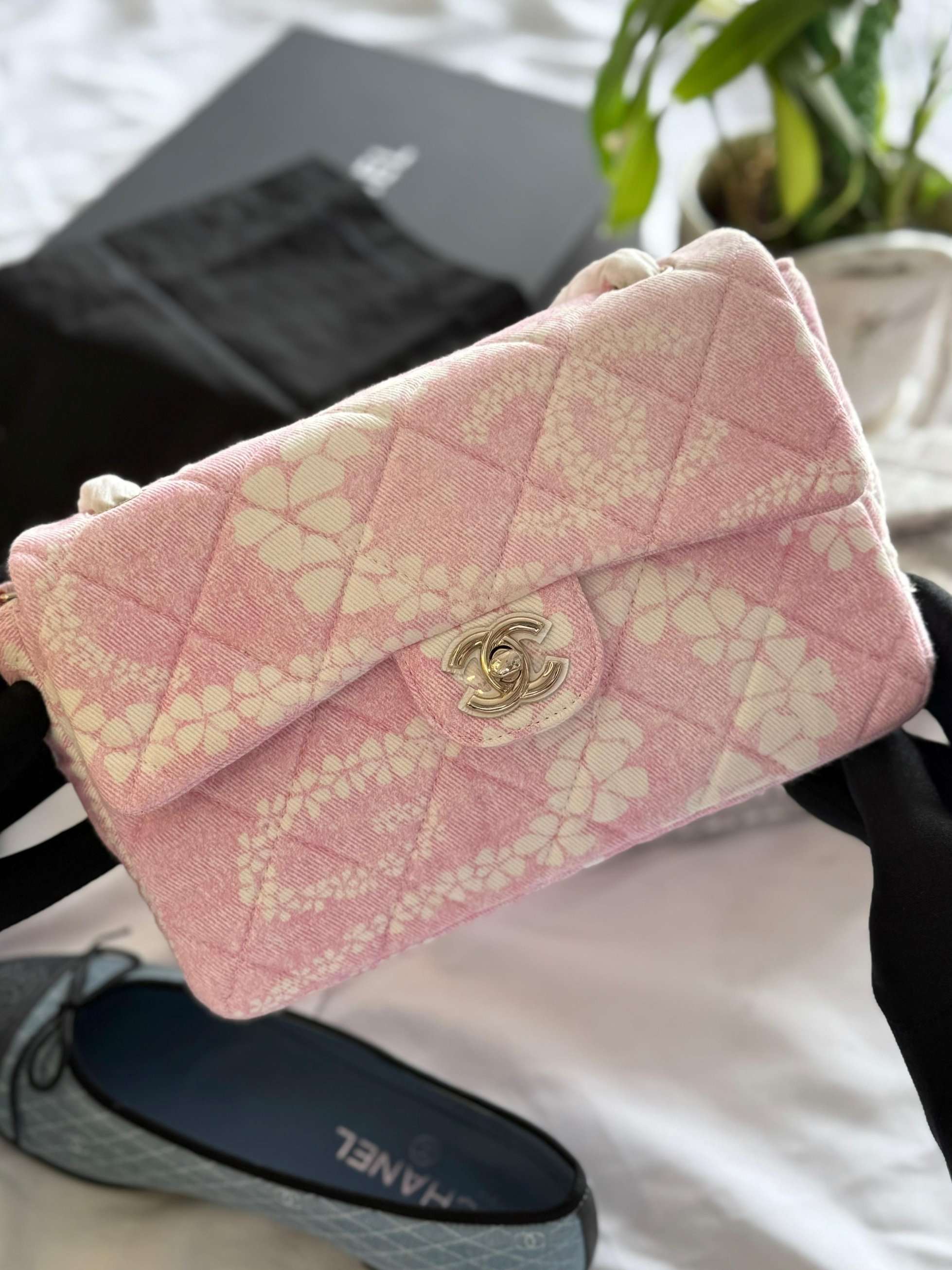 Chanel maxi  flap bag