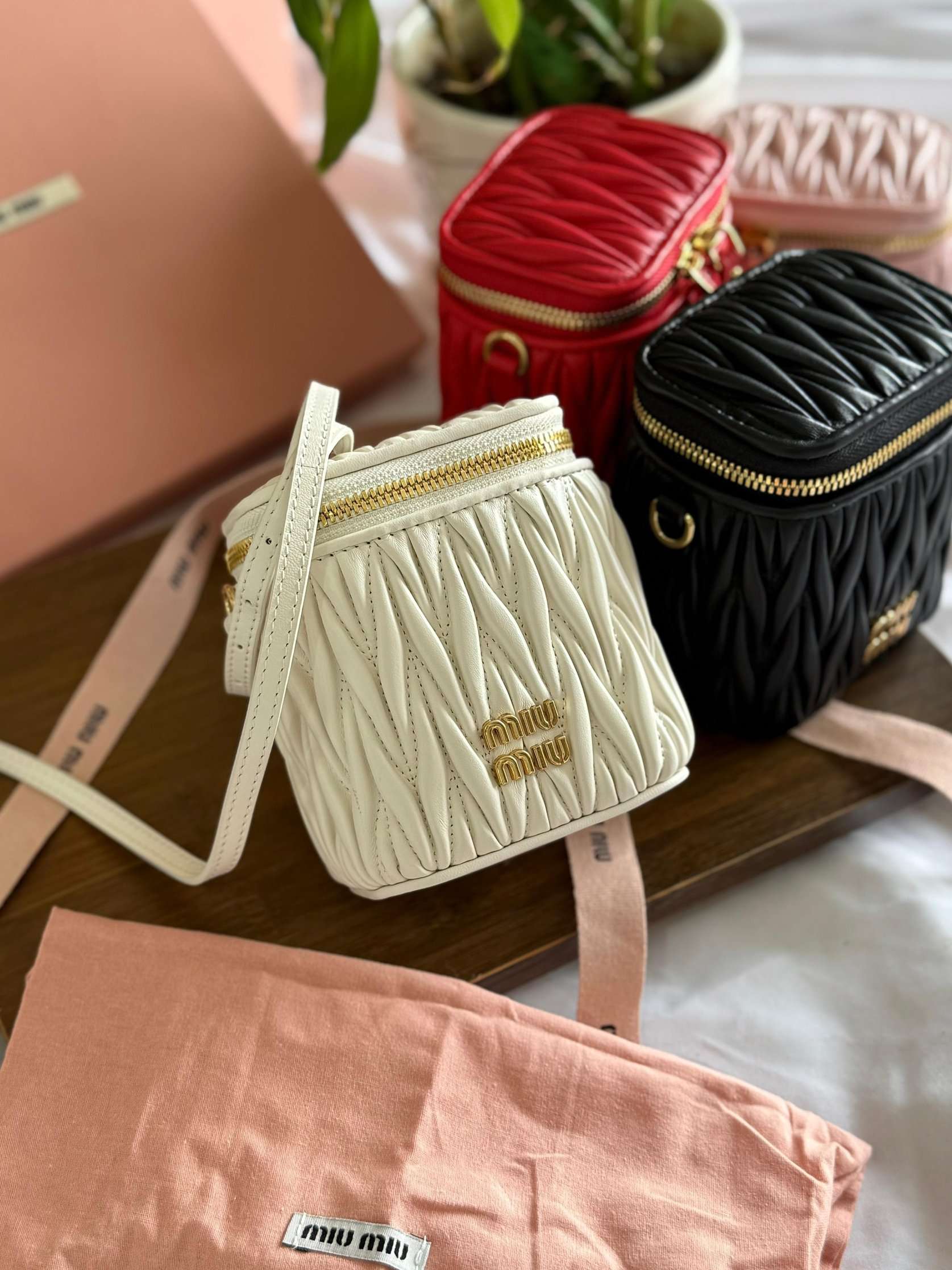 Miu Miu Matelassé Nappa Leather Bag Women
