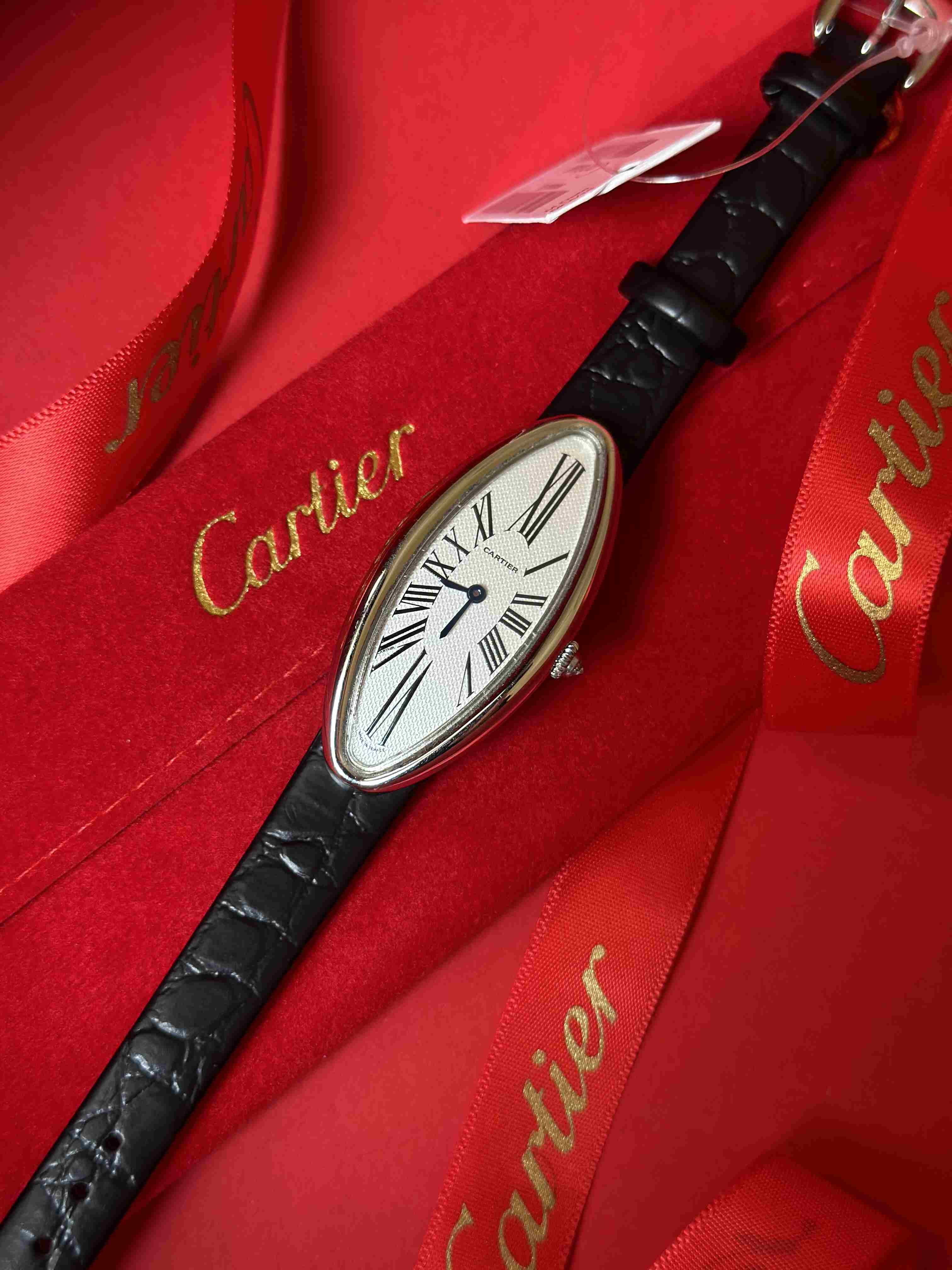 Cartier Baignoire Ladies Watch Collection – Leather Strap (Classic & Diamond Bezel)