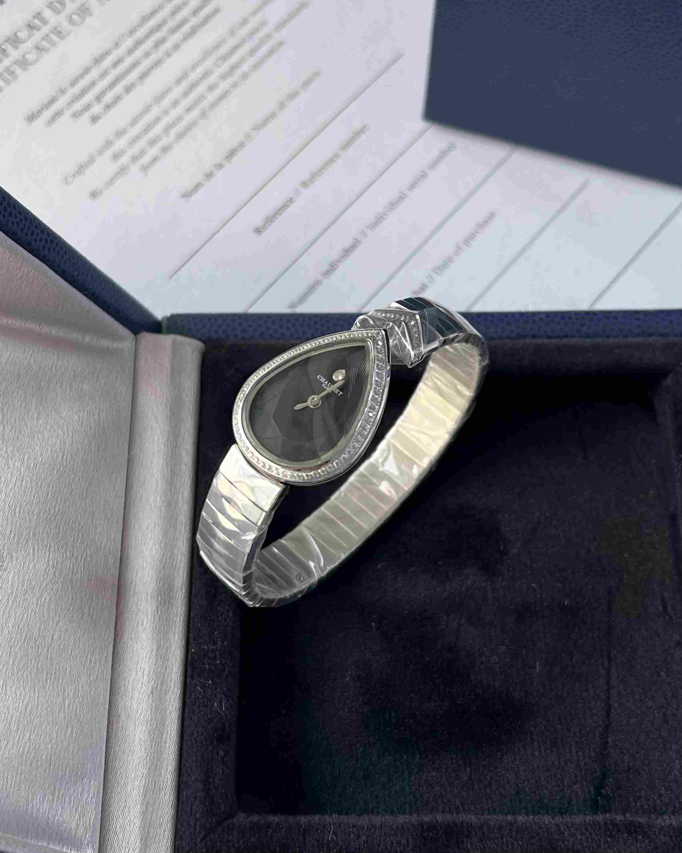 Chaumet Joséphine Aigrette Bracelet Watch – Black & White Steel Collection