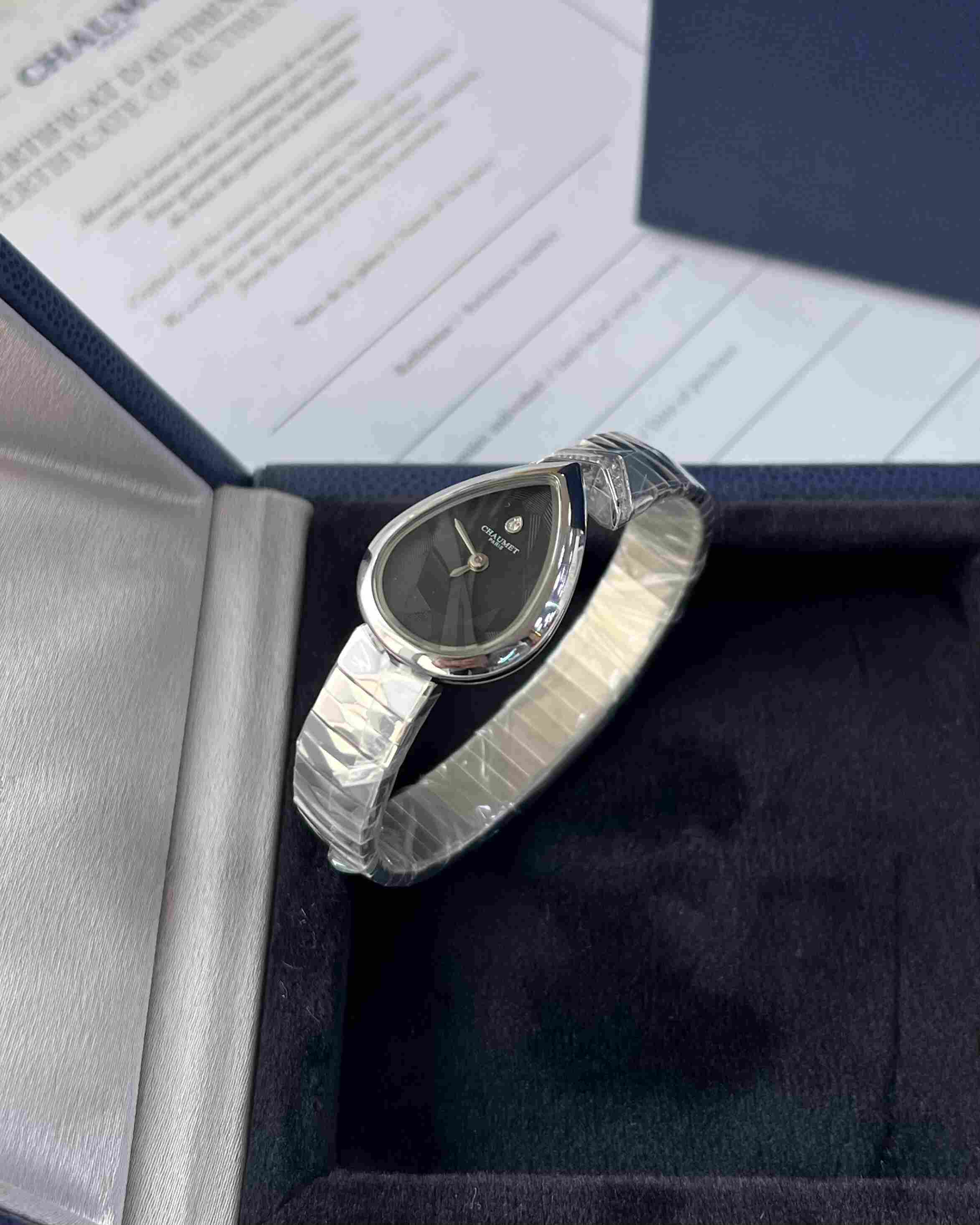 Chaumet Joséphine Aigrette Bracelet Watch – Black & White Steel Collection