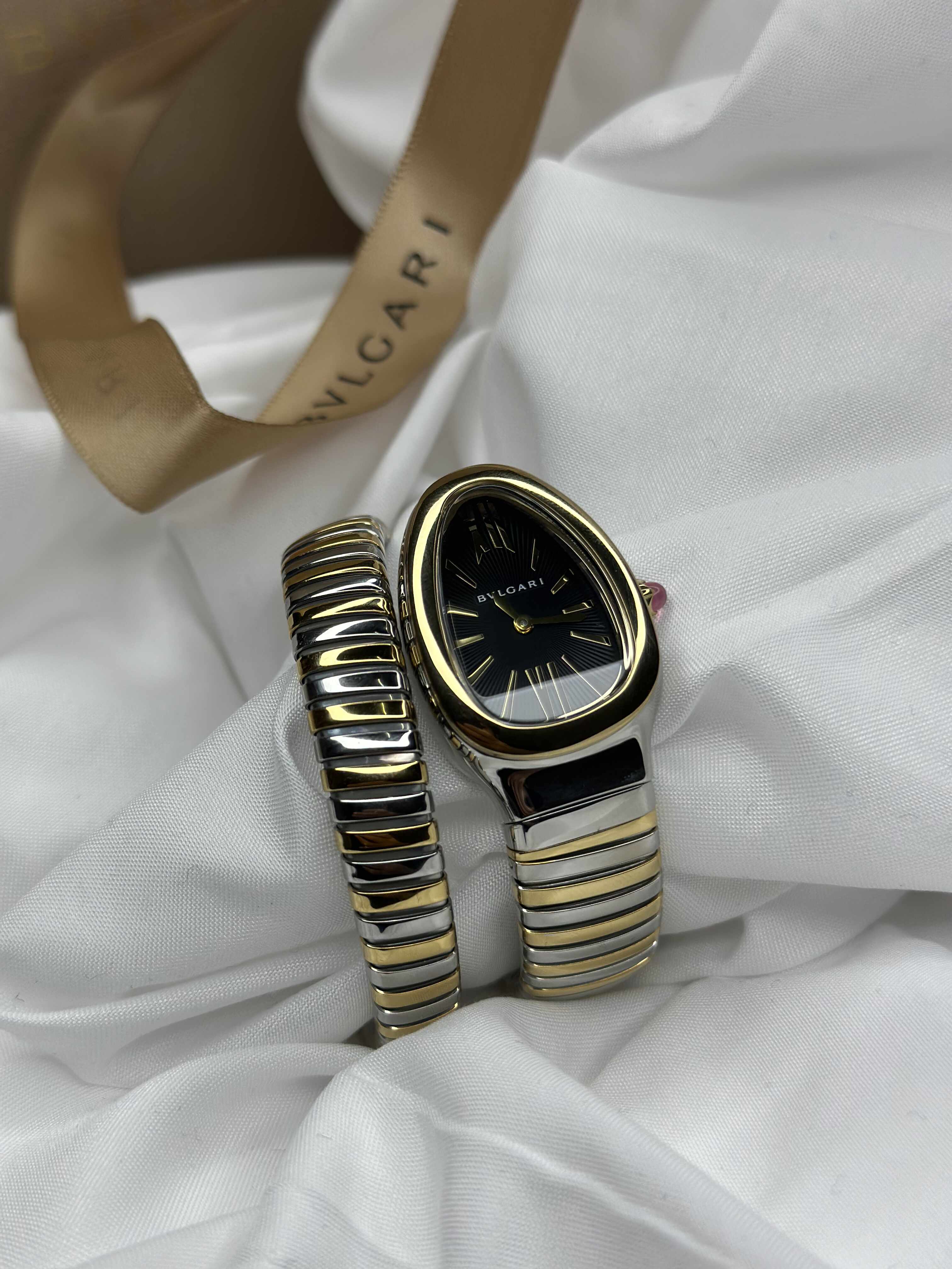 Bvlgari Serpenti Tubogas Black Dial Ladies Watch Collection