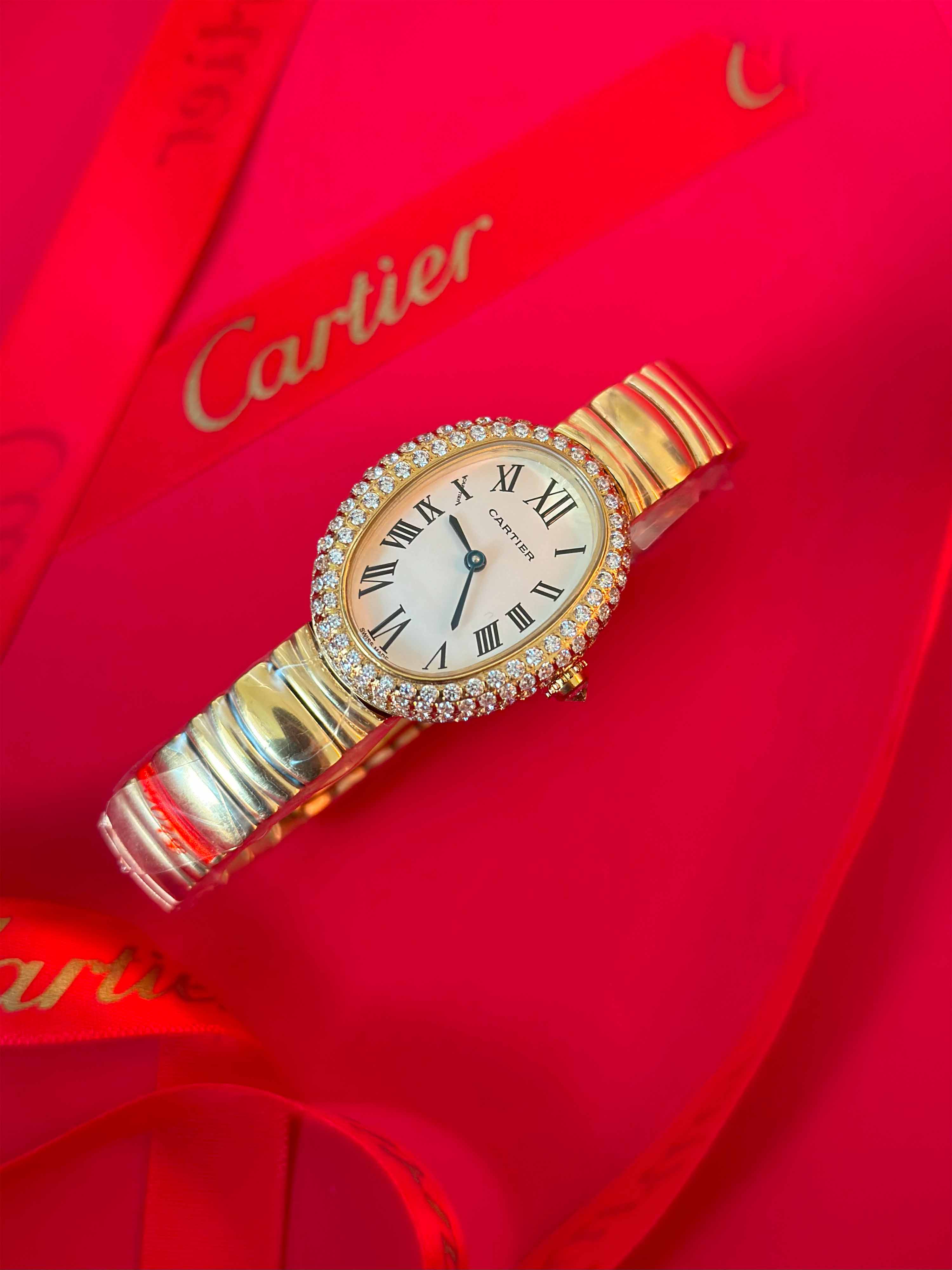 Cartier Baignoire Gold Bracelet Ladies Watch Collection