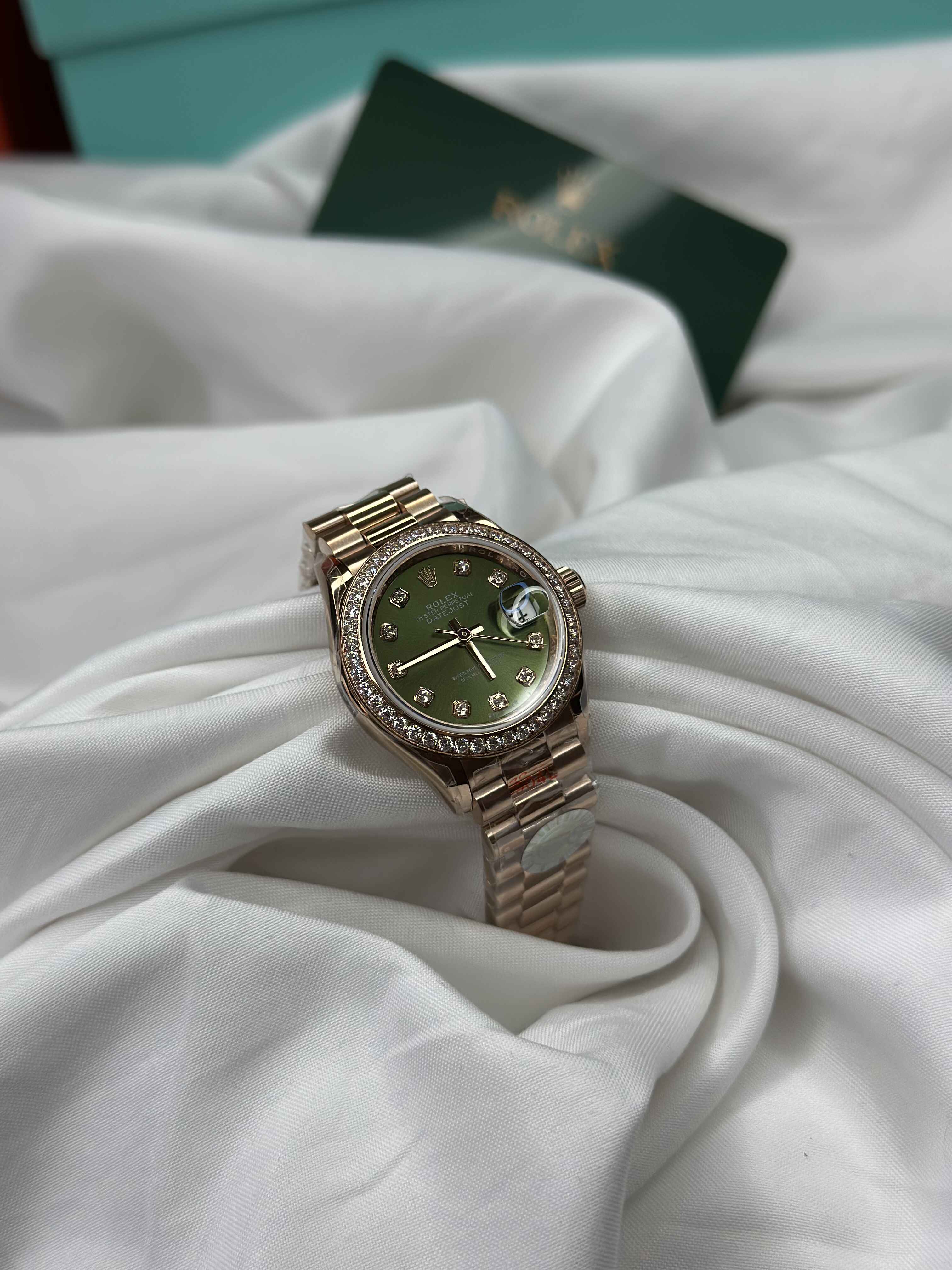 Rolex Lady Datejust 28mm – Rose Gold Collection (Colorful Dials Edition)