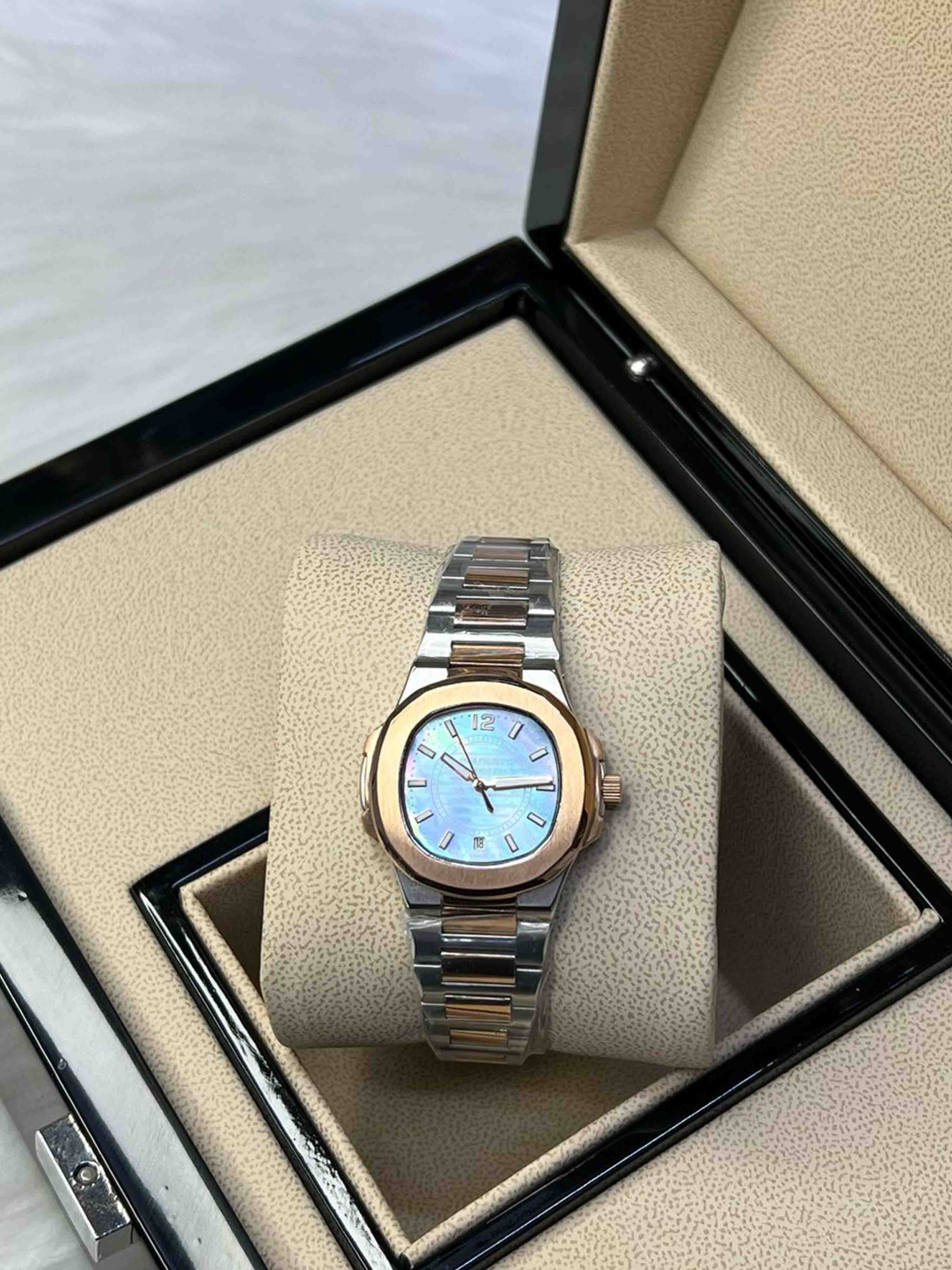 Patek Philippe Aquanaut Metal Bracelet Collection