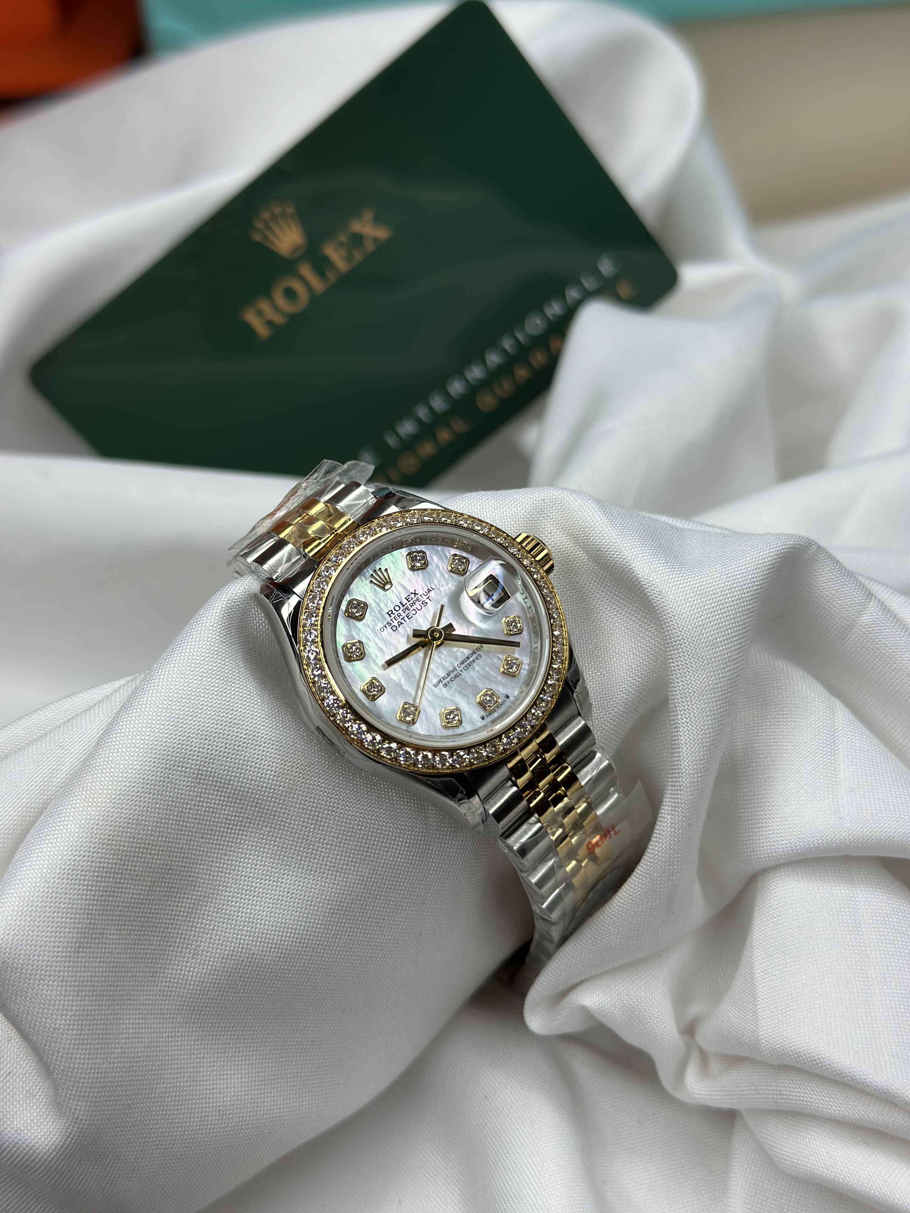 Rolex Lady Datejust 28mm – Two-Tone Gold & Silver Collection (Full Color Range)