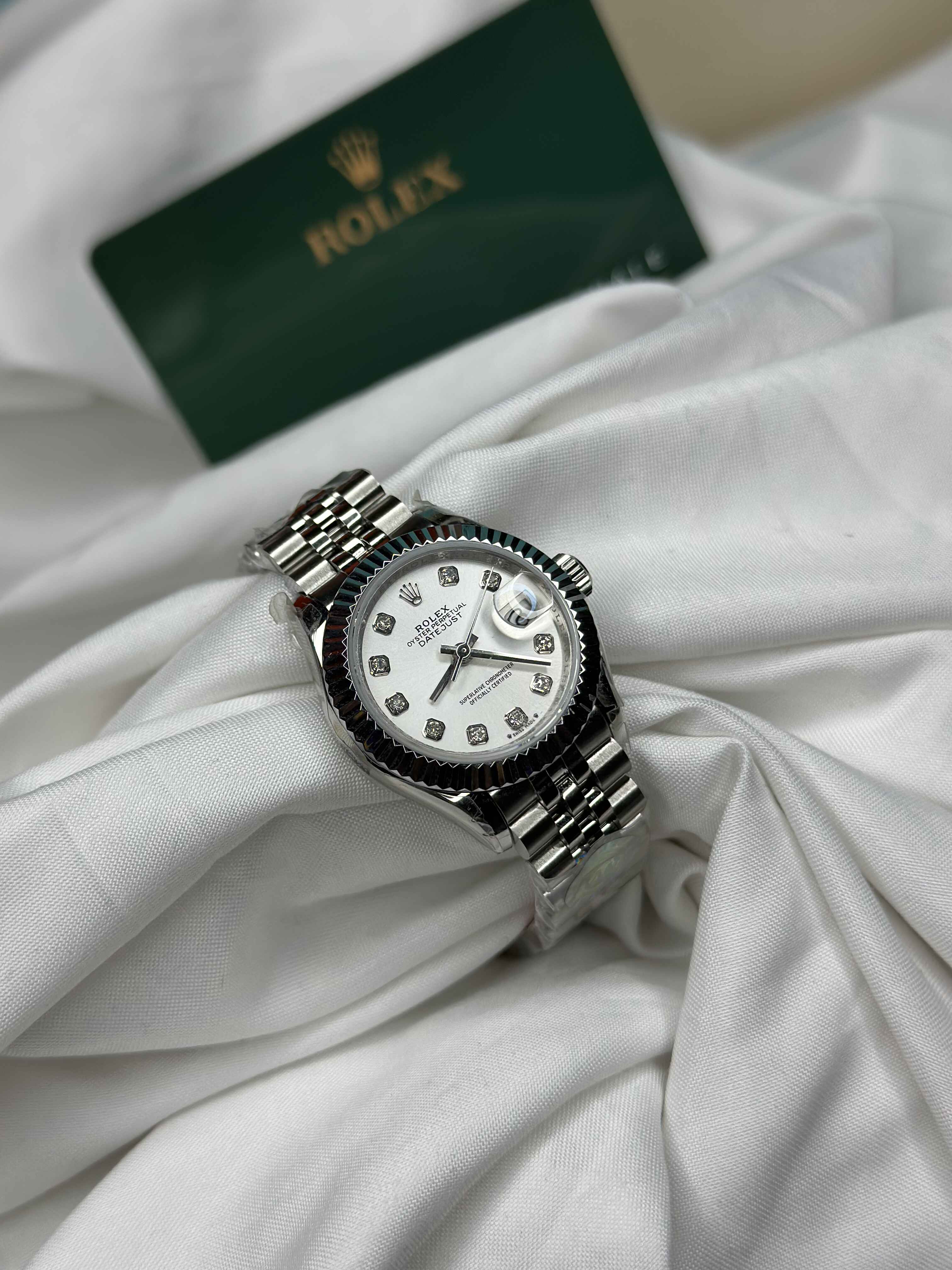 Rolex Lady Datejust 28mm – Silver Steel Edition (Luxury Automatic Watch for Women)