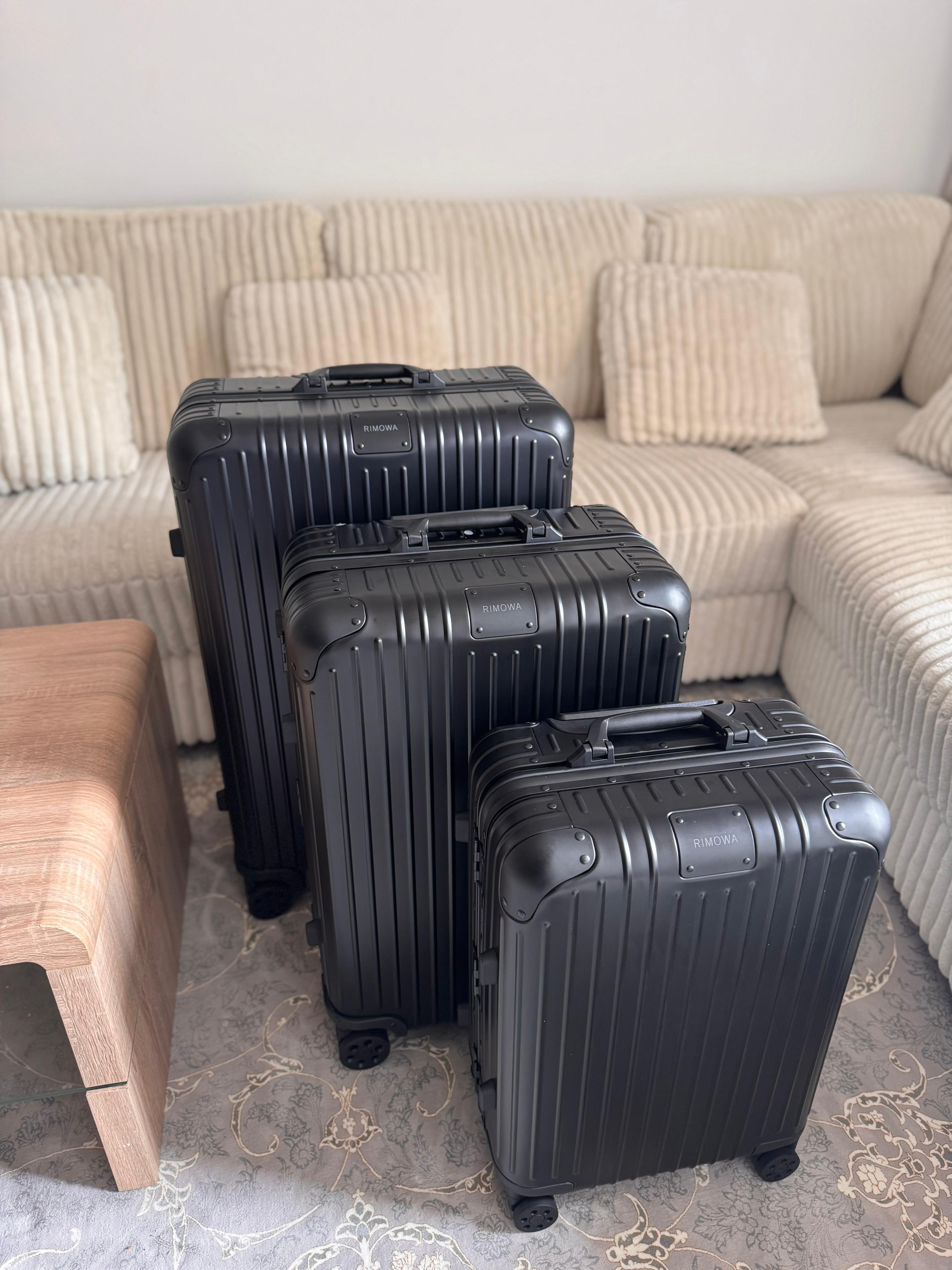 Rimowa Classic Cabin Carry-On Trolley Suitcase – Full Size Set