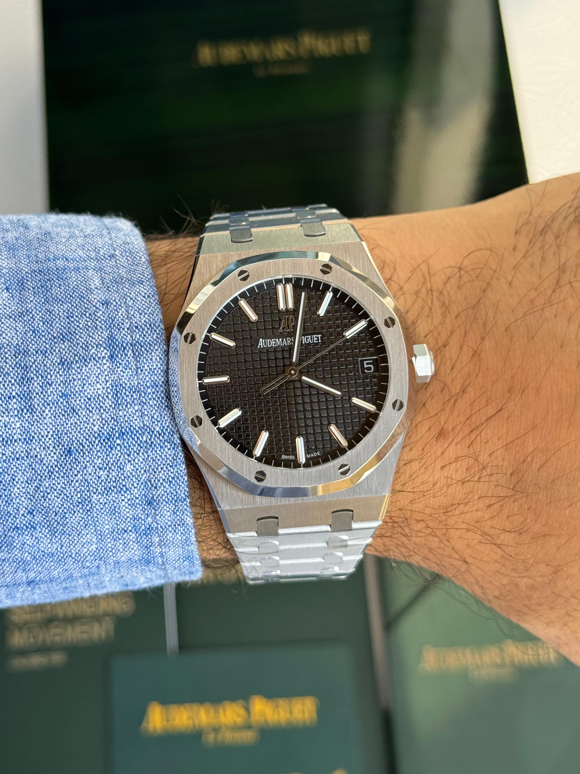 Audemars Piguet Royal Oak – Luxury Men’s Watch Collection