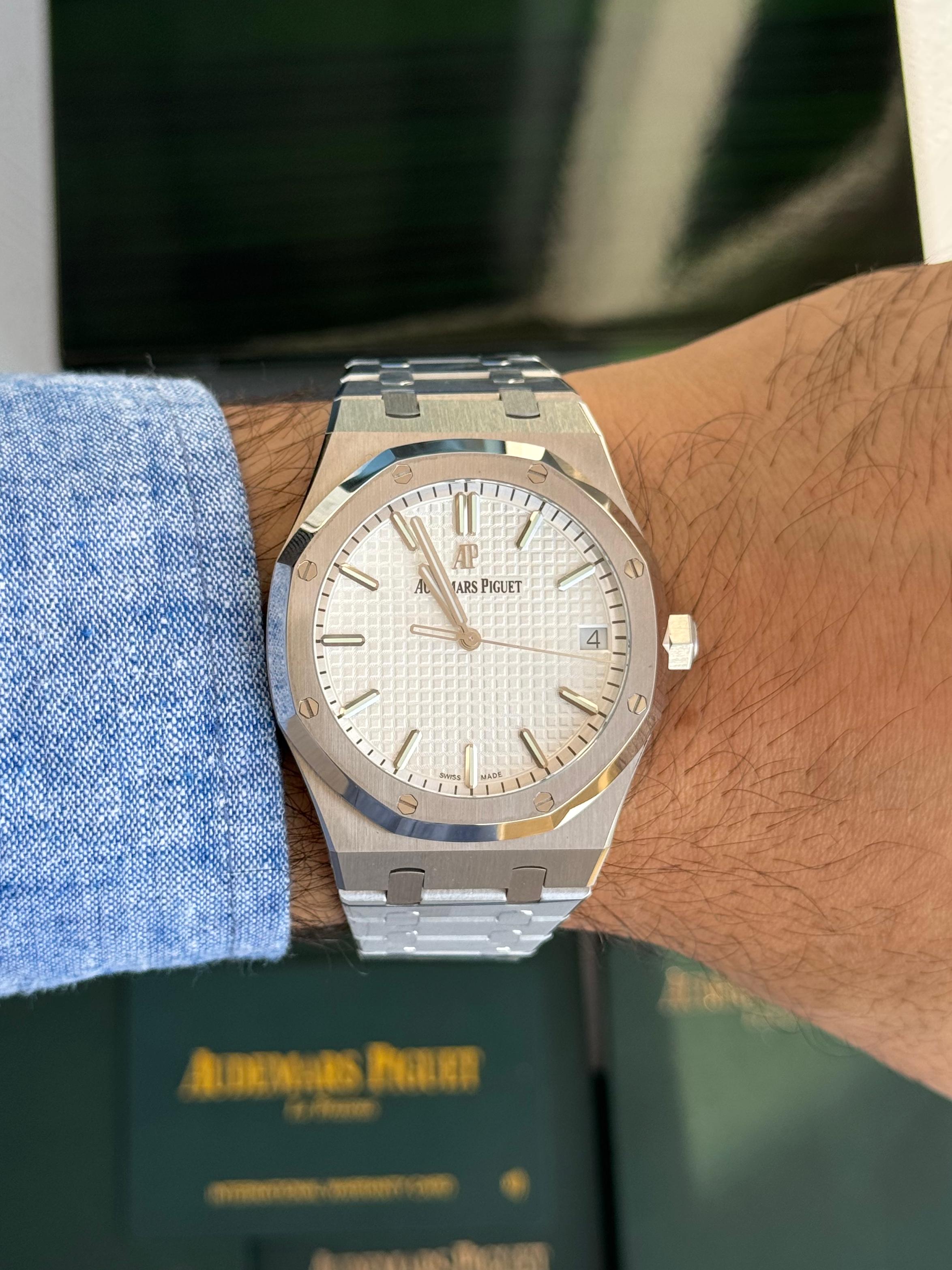 Audemars Piguet Royal Oak – Luxury Men’s Watch Collection