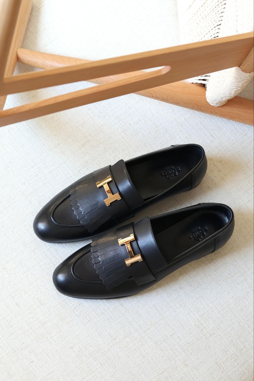 Hermès Paris Fringe Leather Loafer – Black