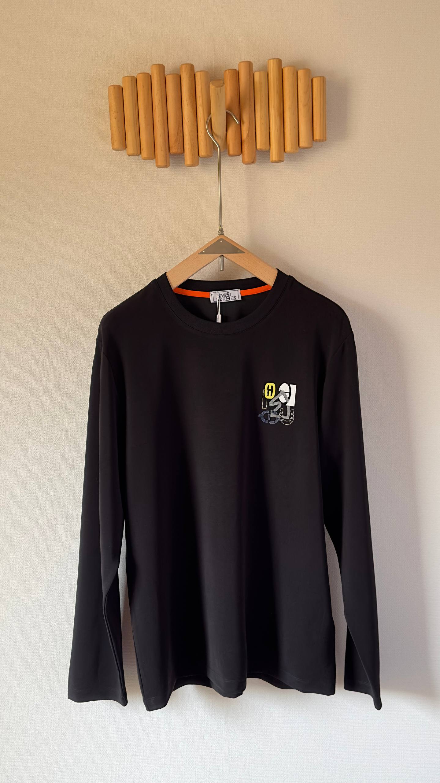 Hermès Signature “H” Sweatshirt – Premium Designer Men’s Wear