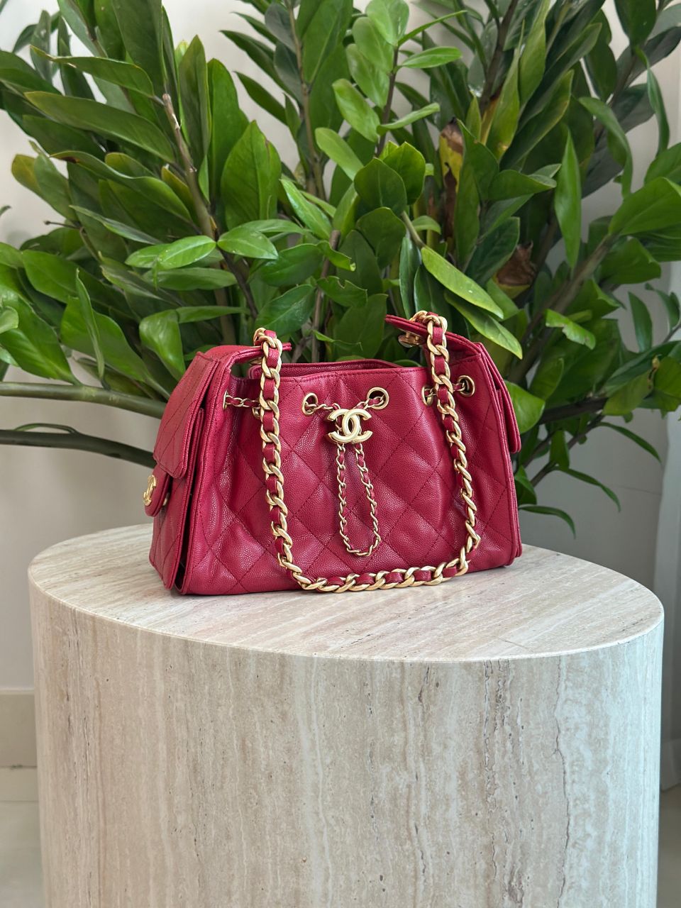 Chanel 22 Mini Hobo Bag – Luxury Quilted Leather – Dubai Collection