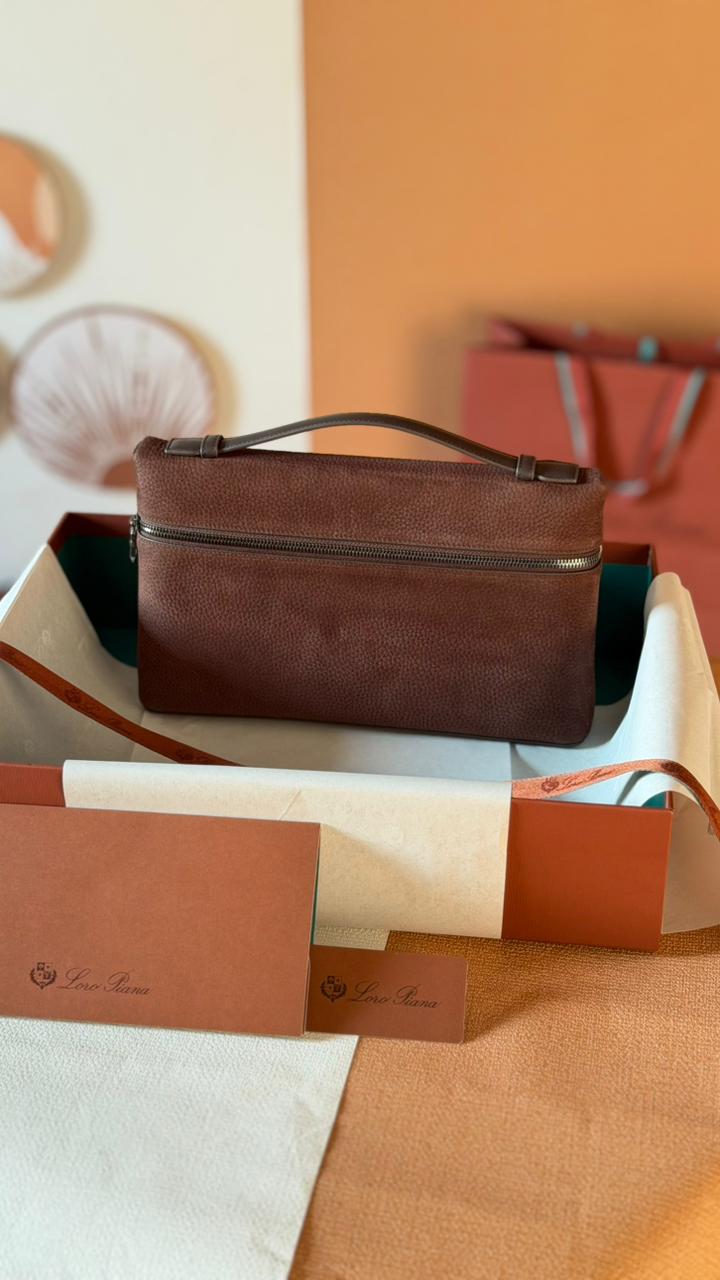 Loro Piana Extra Pouch L29 – Men’s Grained Calfskin Luxury Bag