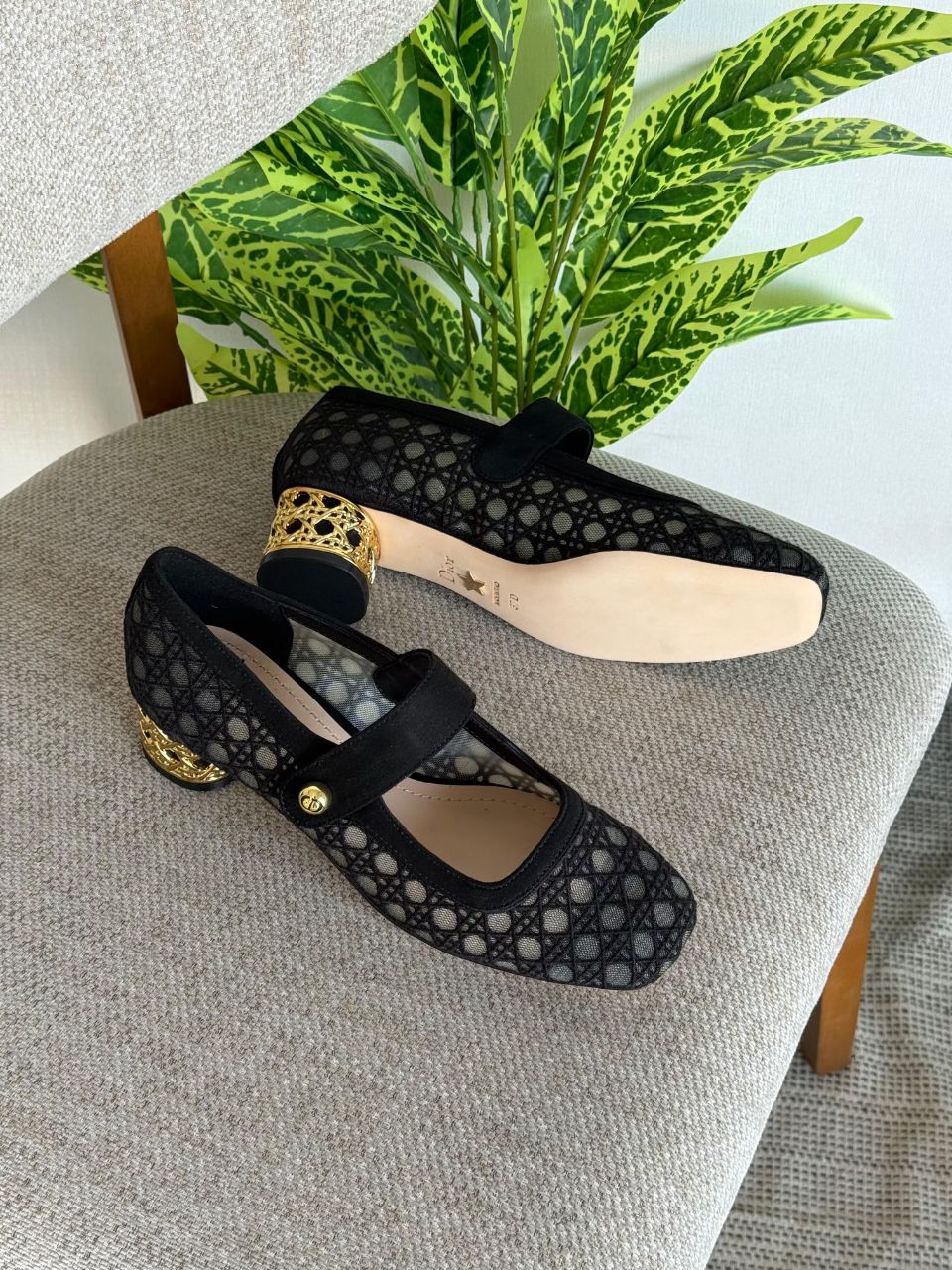 Dior J’Adior Mesh Mary Jane – Women’s Luxury Shoes