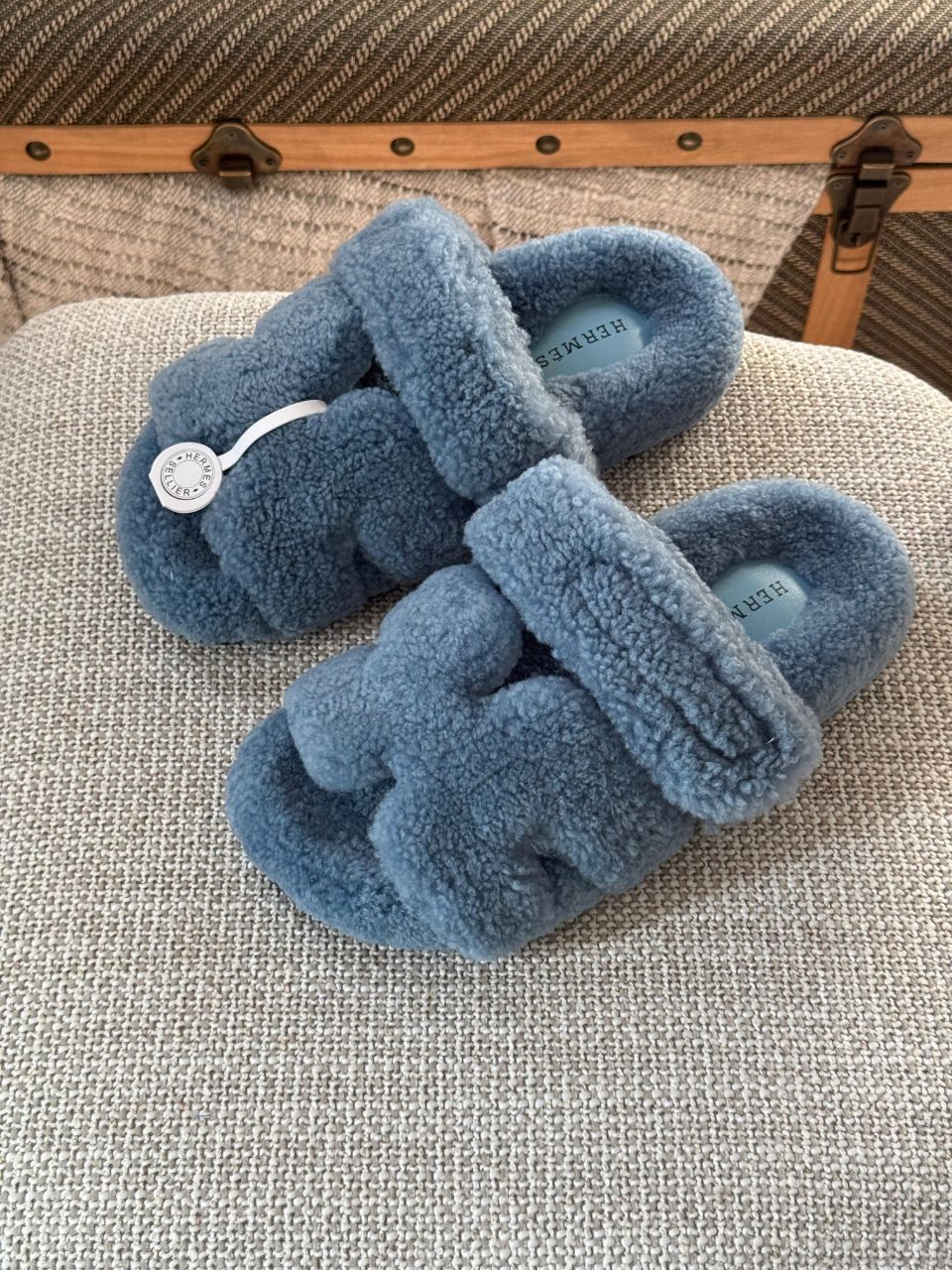 Hermes Chypre Shearling Sandals – Women’s Luxury Slides