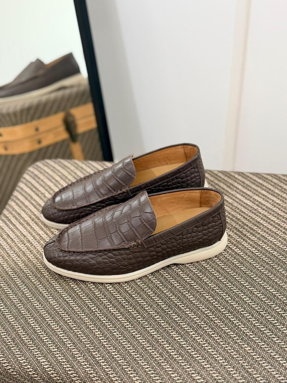 Loro Piana Summer Walk Loafer – Caiman Leather Edition (Black & Brown)