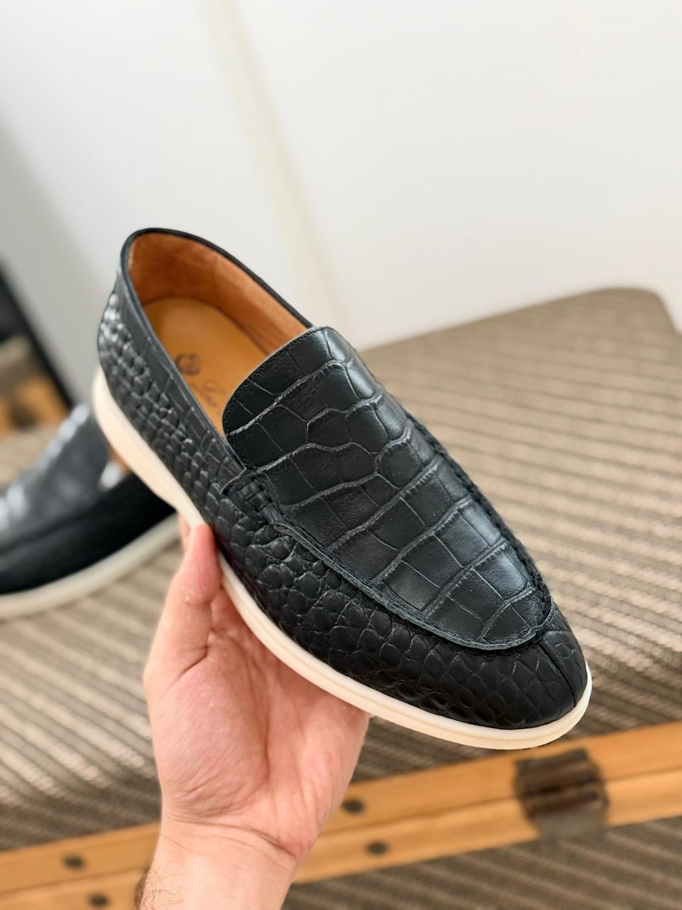 Loro Piana Summer Walk Loafer – Caiman Leather Edition (Black & Brown)