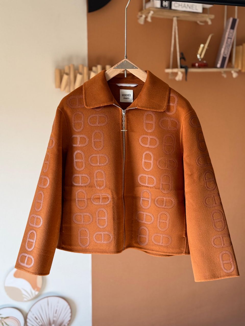 Hermès Chain Motif Zip-Up Wool Jacket – Brown / Black / Ivory