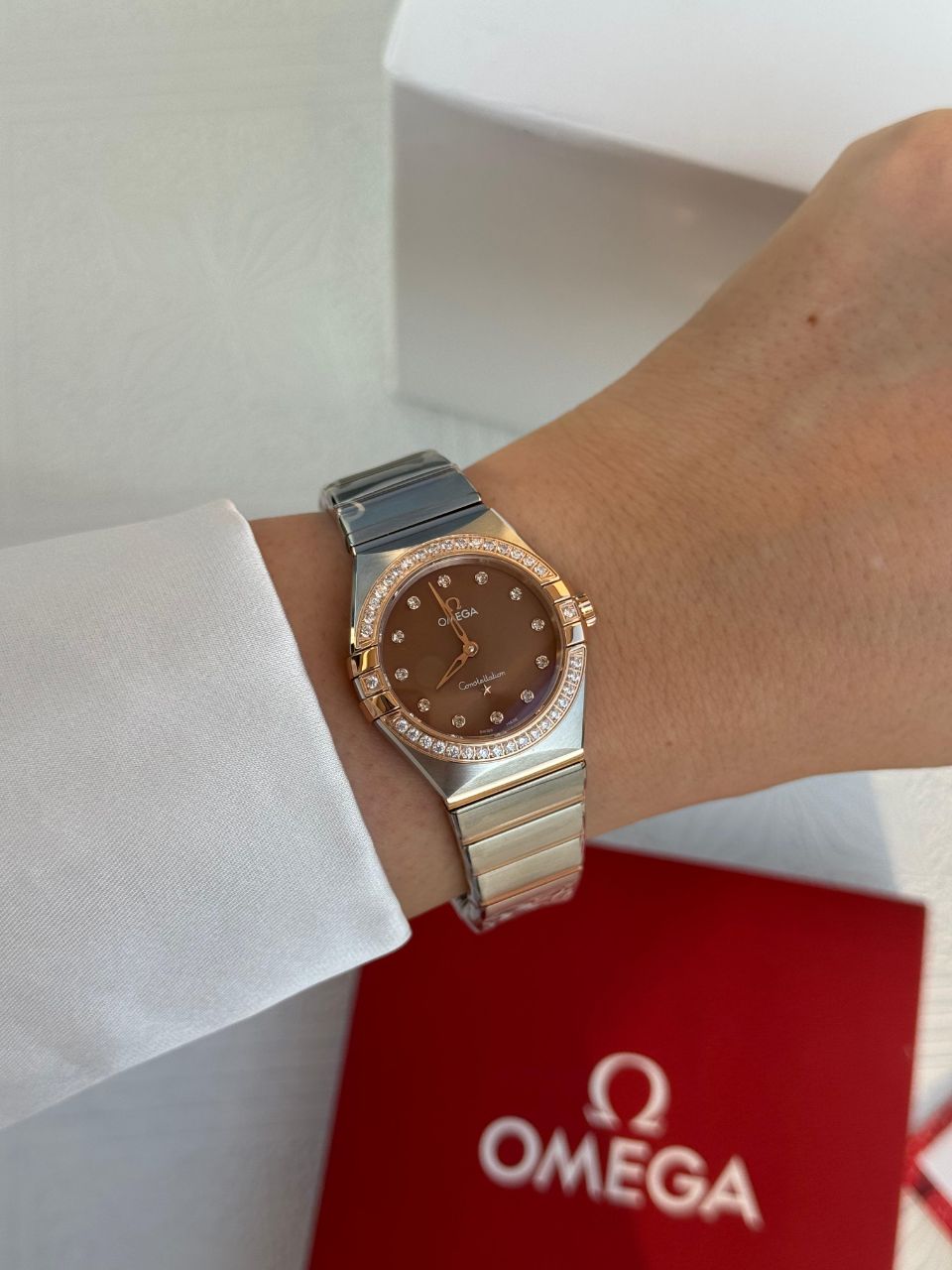 Omega Constellation Diamond Bezel Ladies Watch