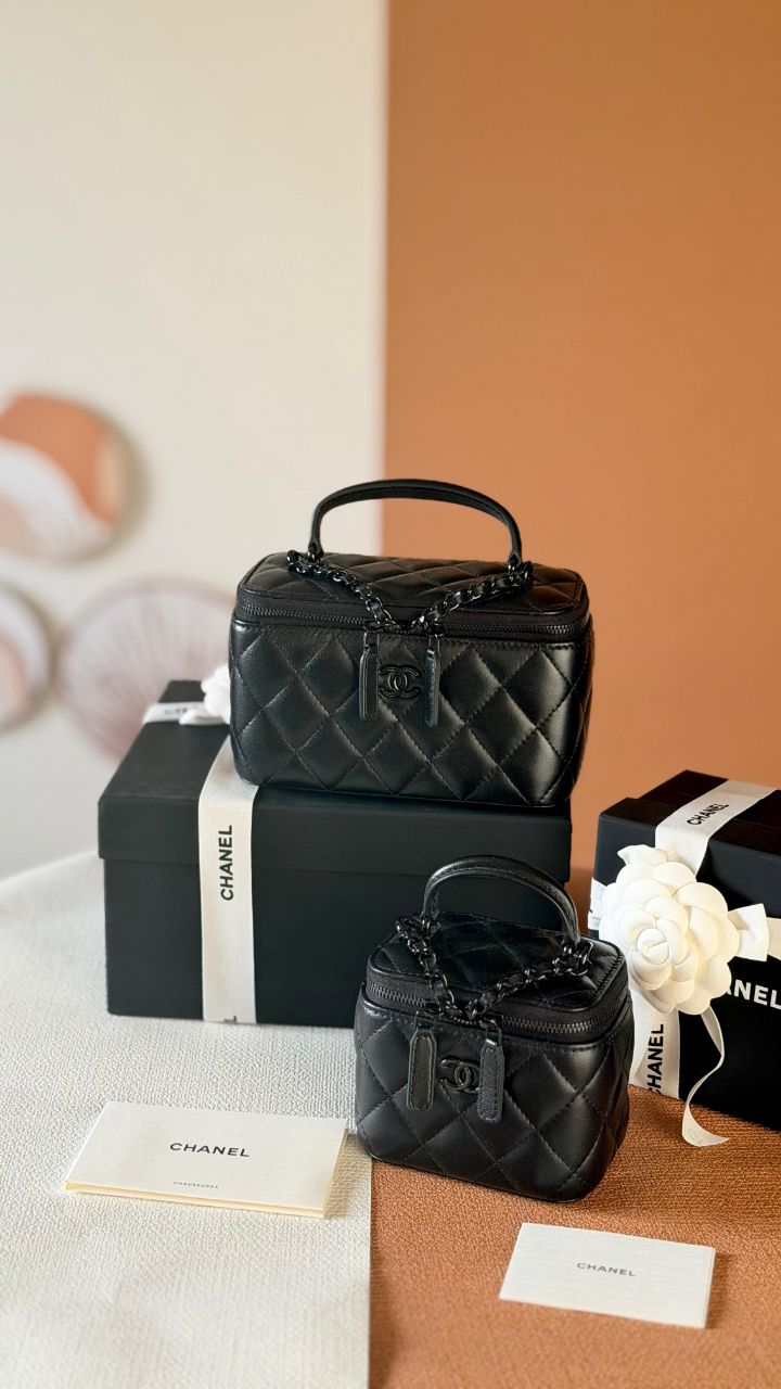 Chanel Quilted Makeup Bag Set – Timeless Vanity Design