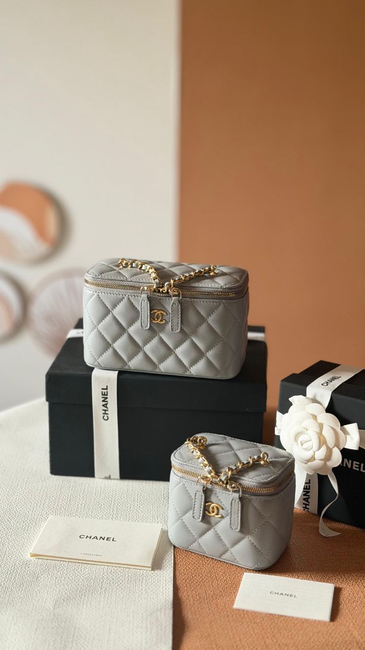 Chanel Quilted Makeup Bag Set – Timeless Vanity Design