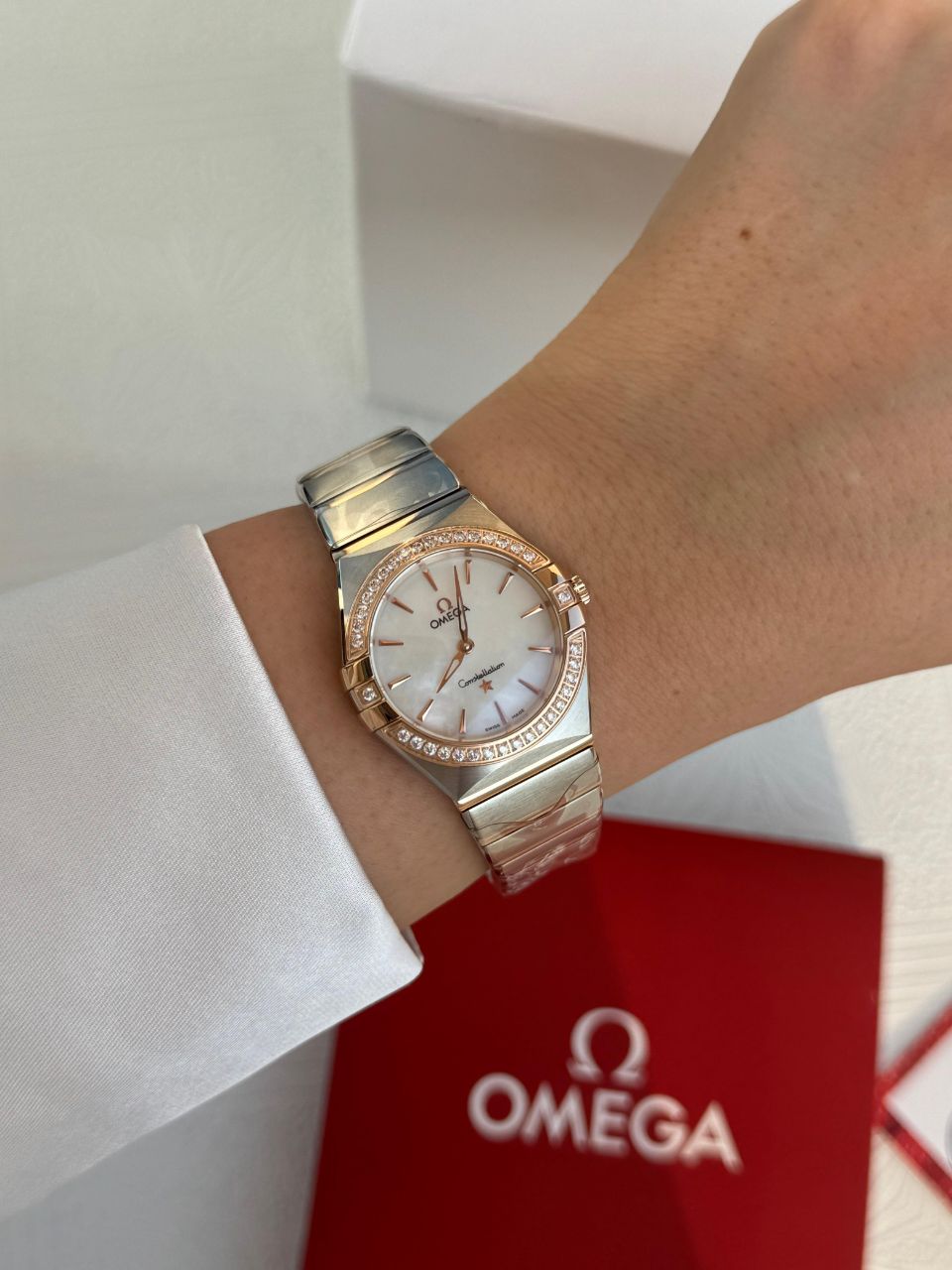 Omega Constellation Diamond Bezel Ladies Watch
