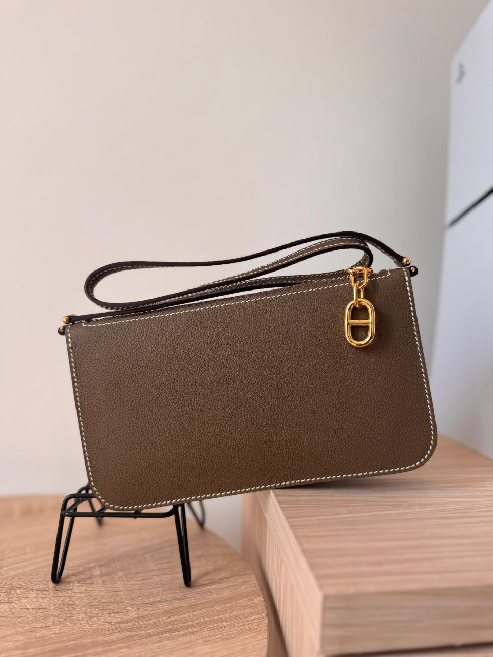 Hermès Zipengo Chain Leather Pouch