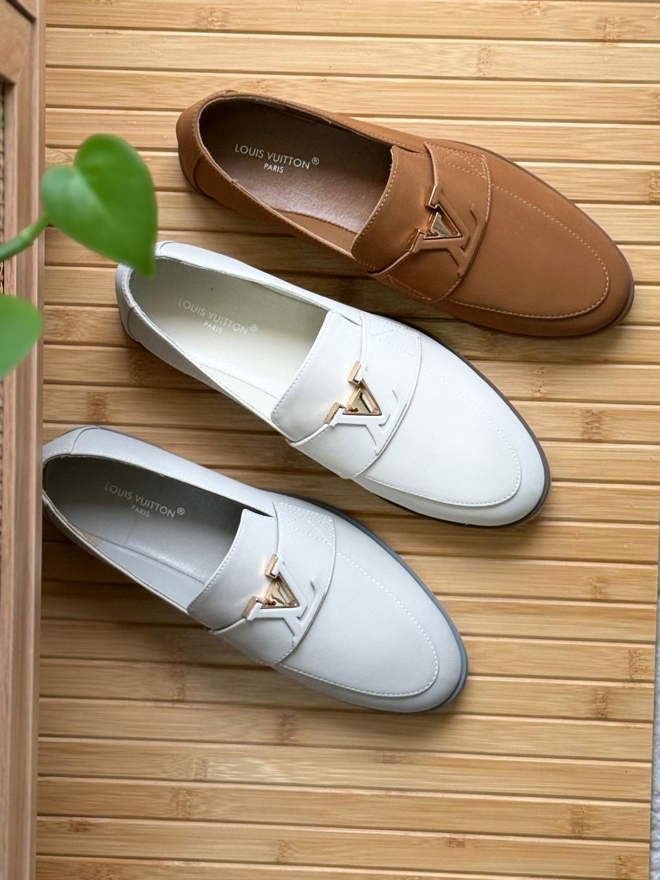 Louis Vuitton LV Signature Leather Loafer Mule