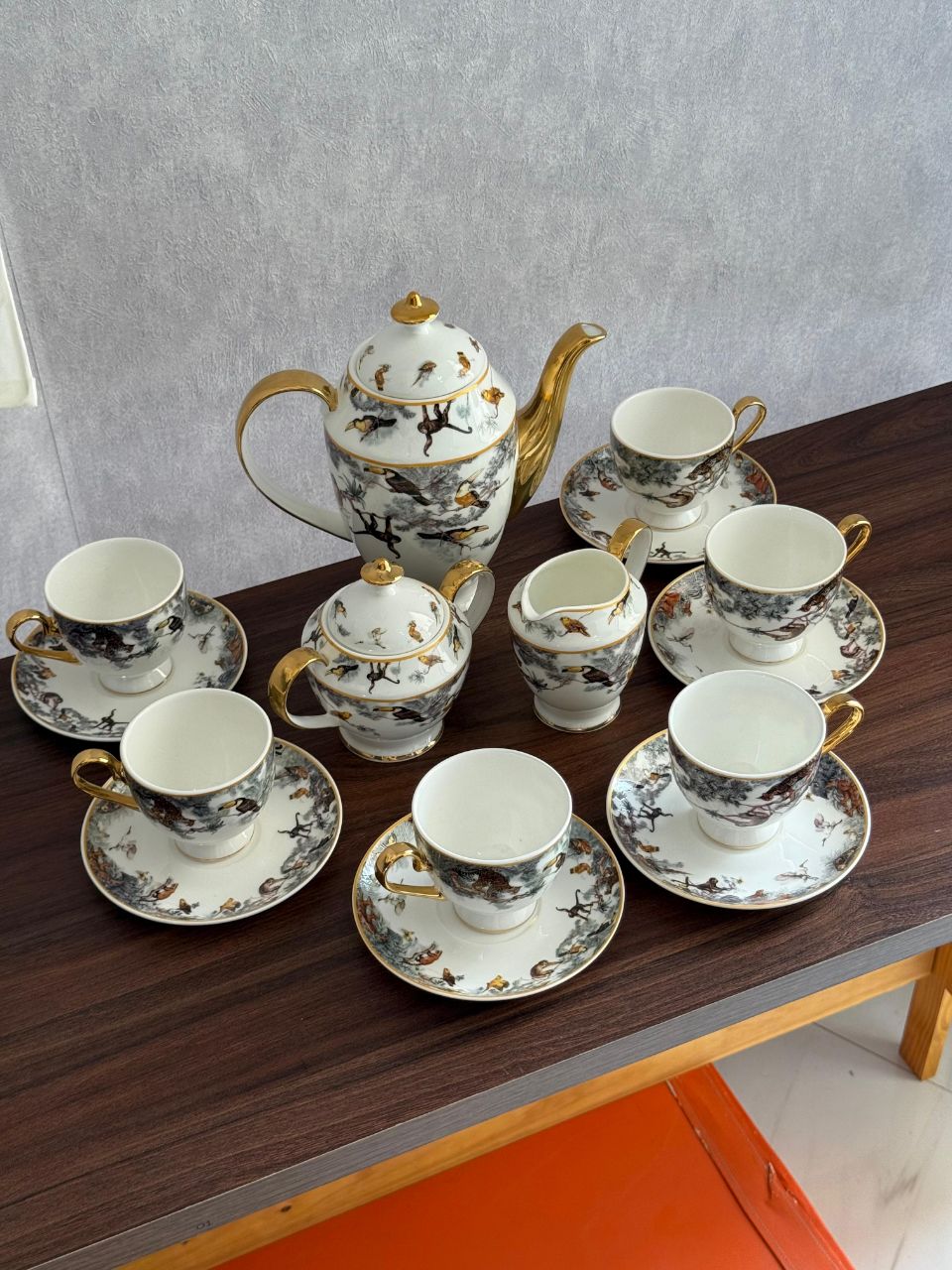 Hermès Luxury Fine Porcelain Tea Set with Animal & Nature Illustration Design