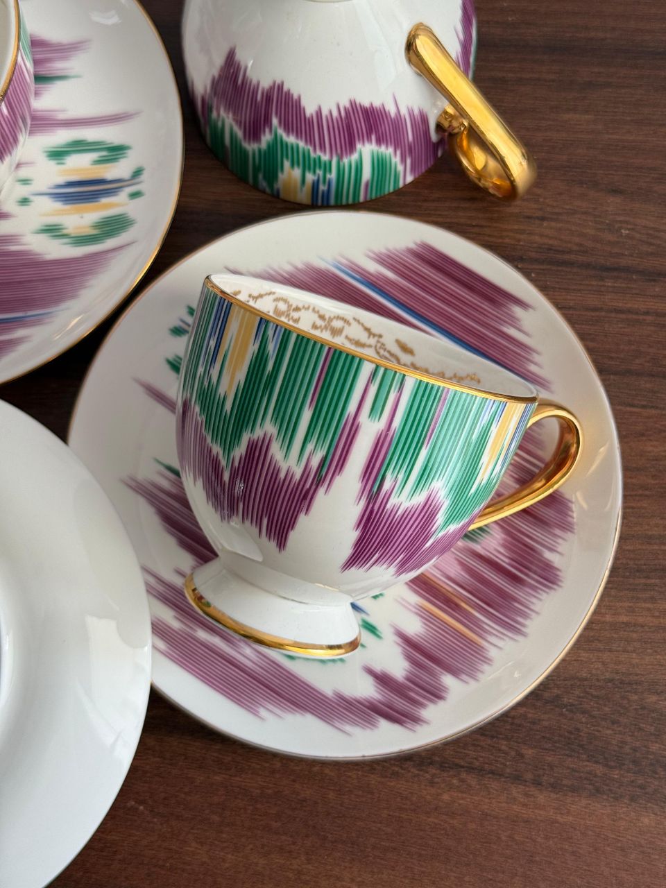 Hermès Luxury Fine Porcelain Tea Set with Green & Purple Ikat Pattern