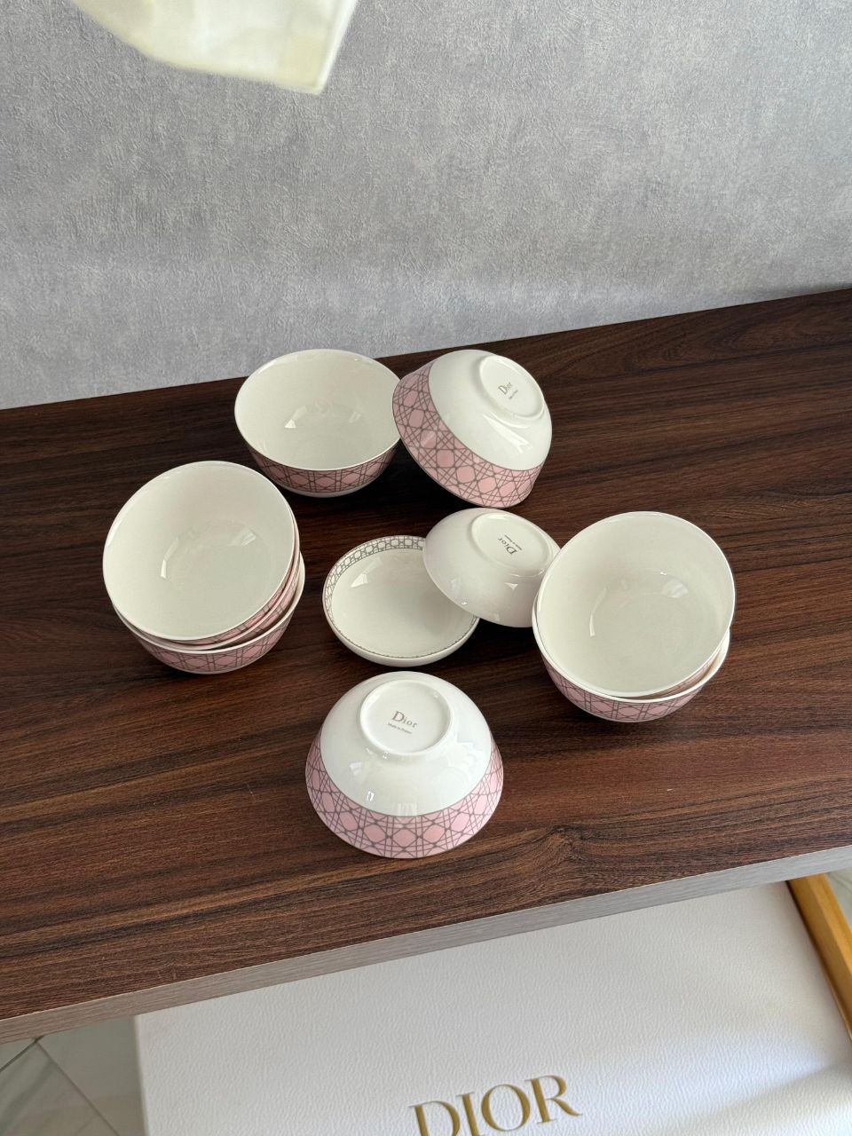 Dior Luxury Fine Porcelain Dinner Set with Soft Pink & Grey Geometric Design