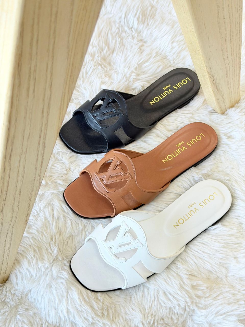 Louis Vuitton Isola Mule