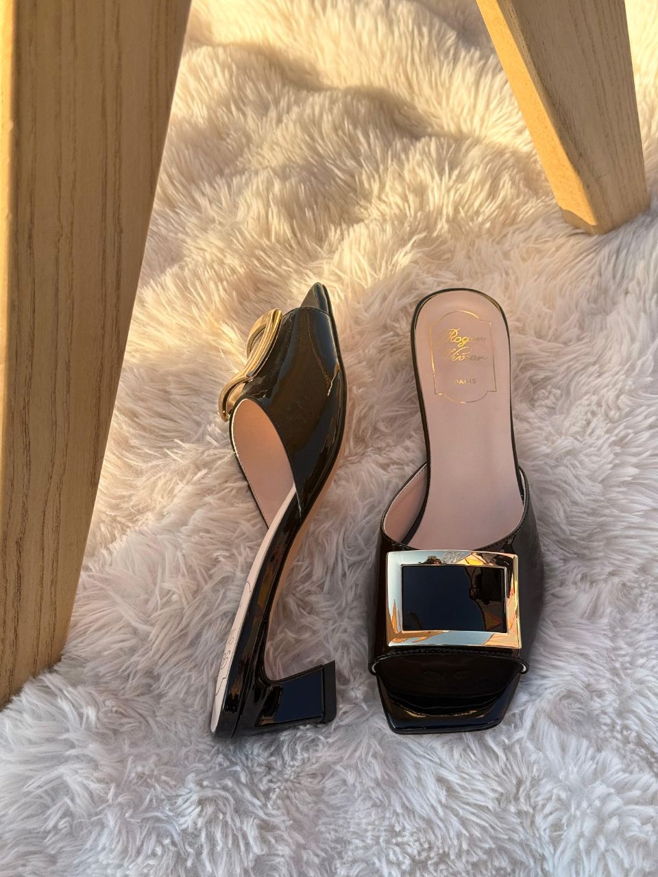 Roger Vivier Trompette 45 Embellished Patent-Leather Mules