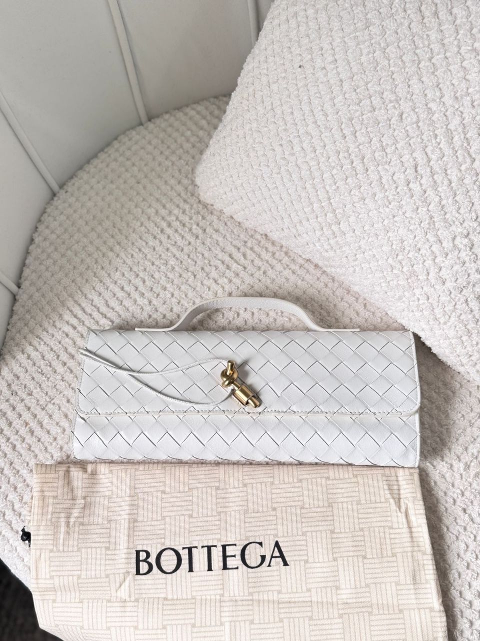 Bottega Veneta Andiamo Clutch