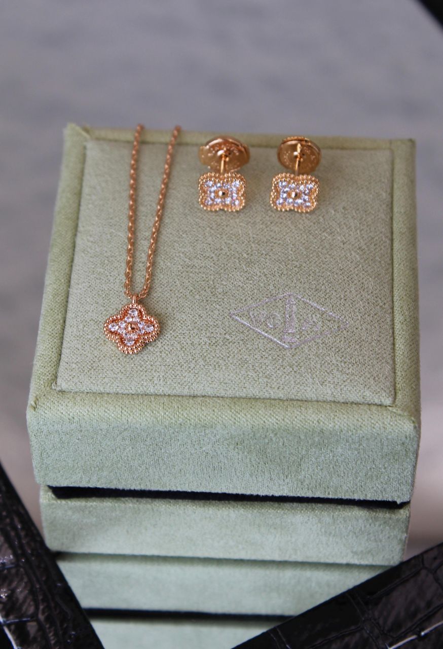 Van Cleef & Arpels Alhambra Necklace & Earrings