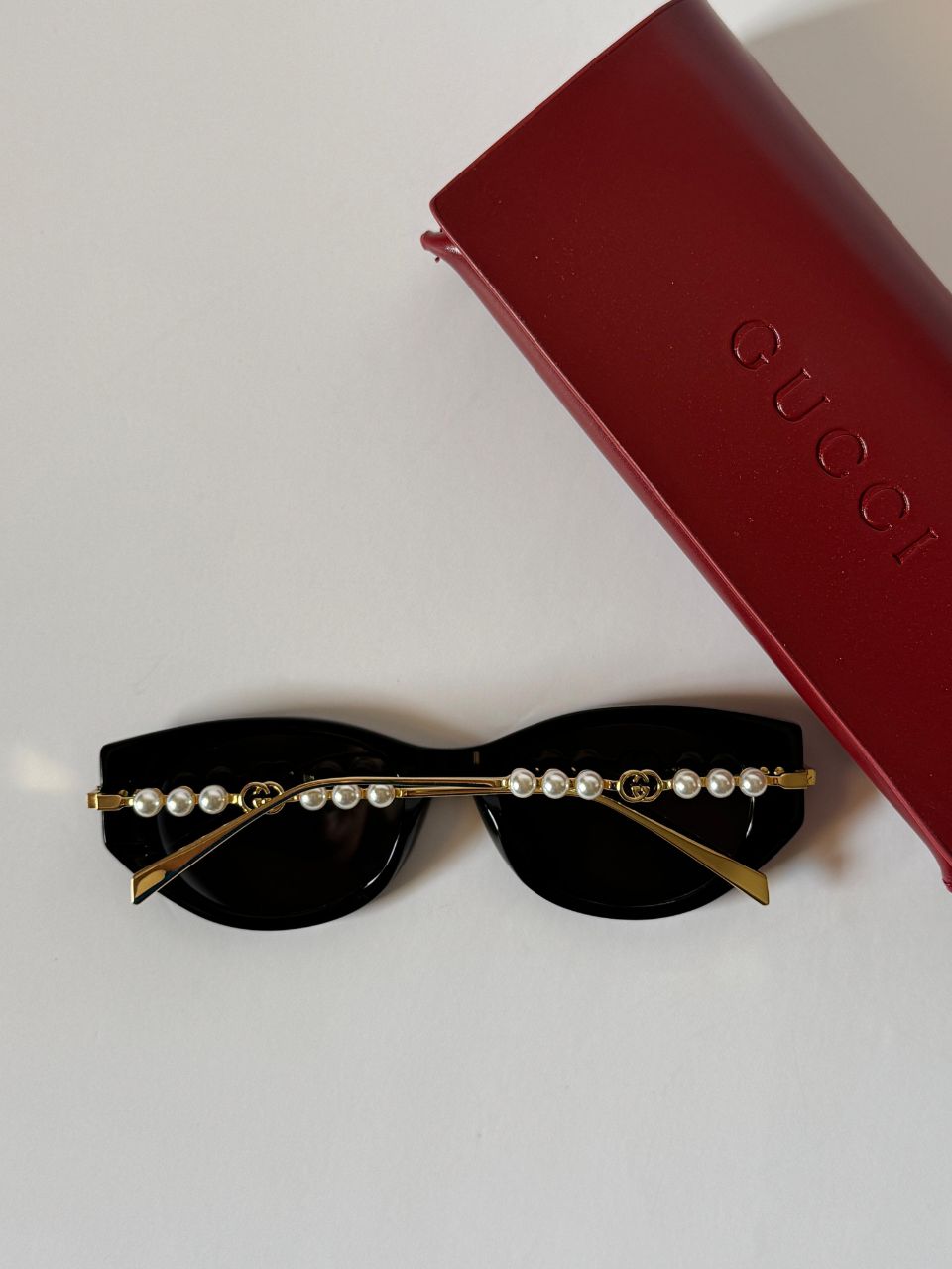 Gucci Pearl-Embellished Cat-Eye Sunglasses