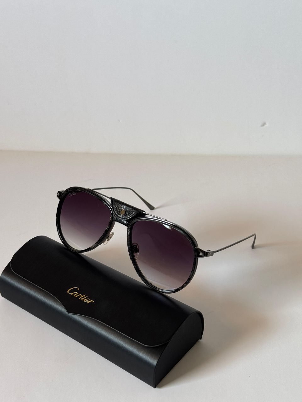 Cartier Folding Aviator Sunglasses – Unisex Design
