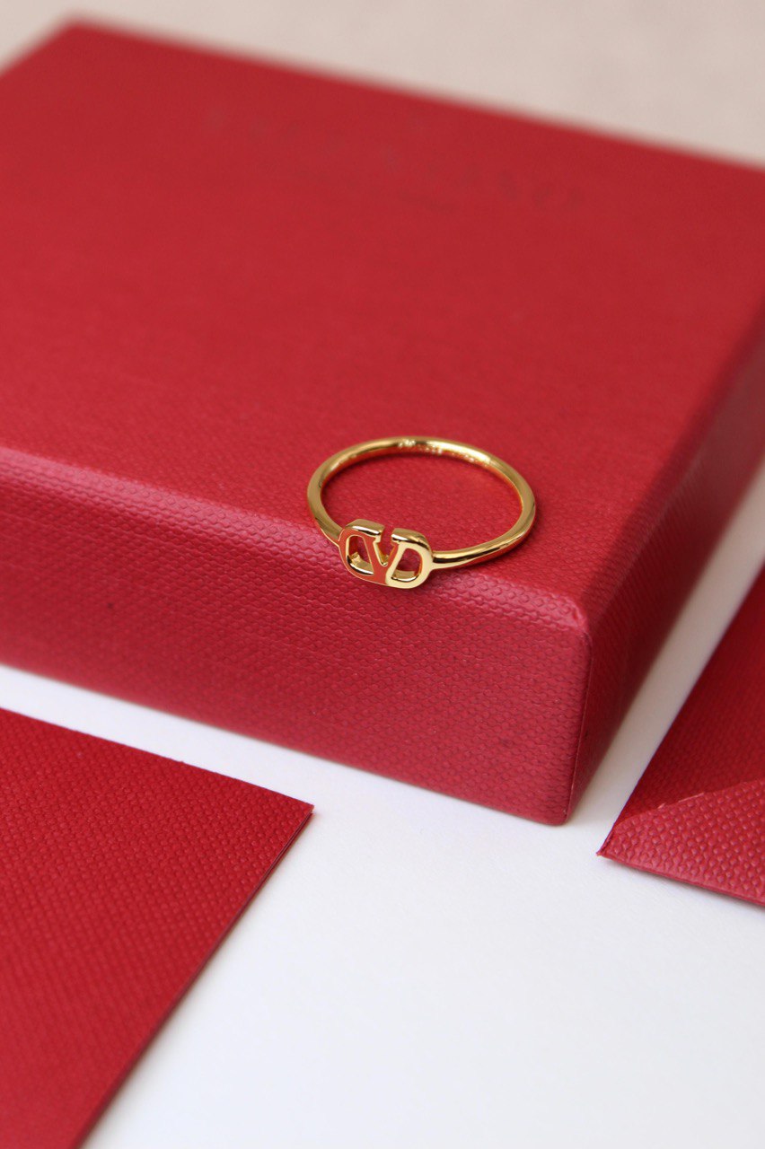 Valentino VLogo Signature Crystal & Pearl Rings Collection