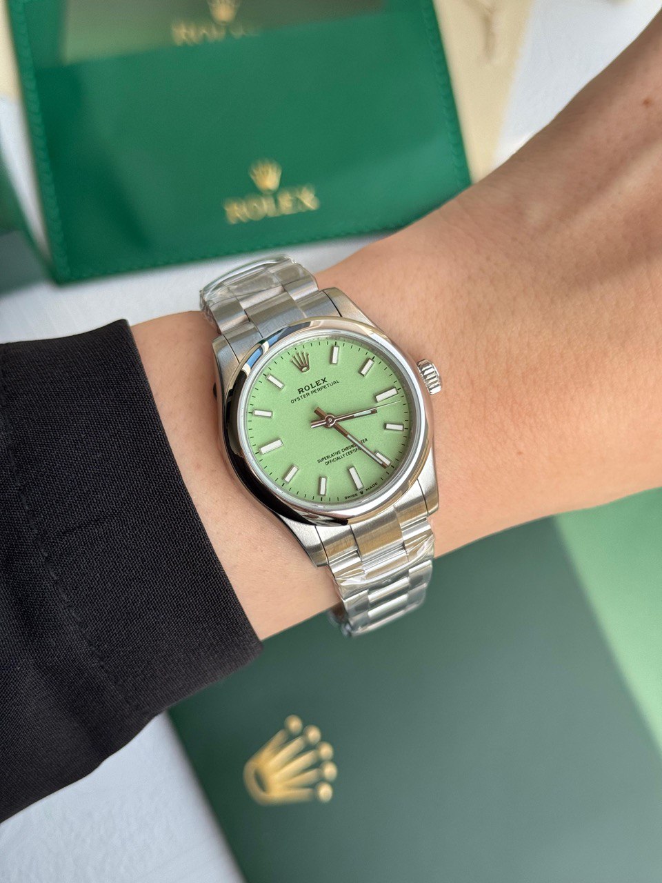 Rolex Oyster Perpetual Stainless Steel Watch – Smooth Dial Collection