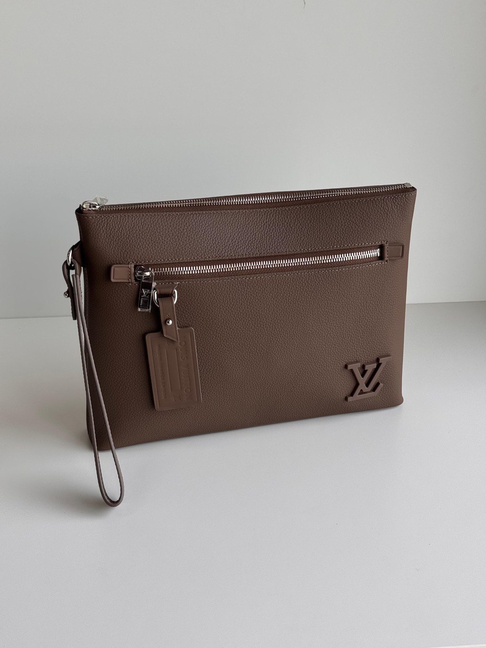 Louis Vuitton Luxury Pochette & Pouch Collection