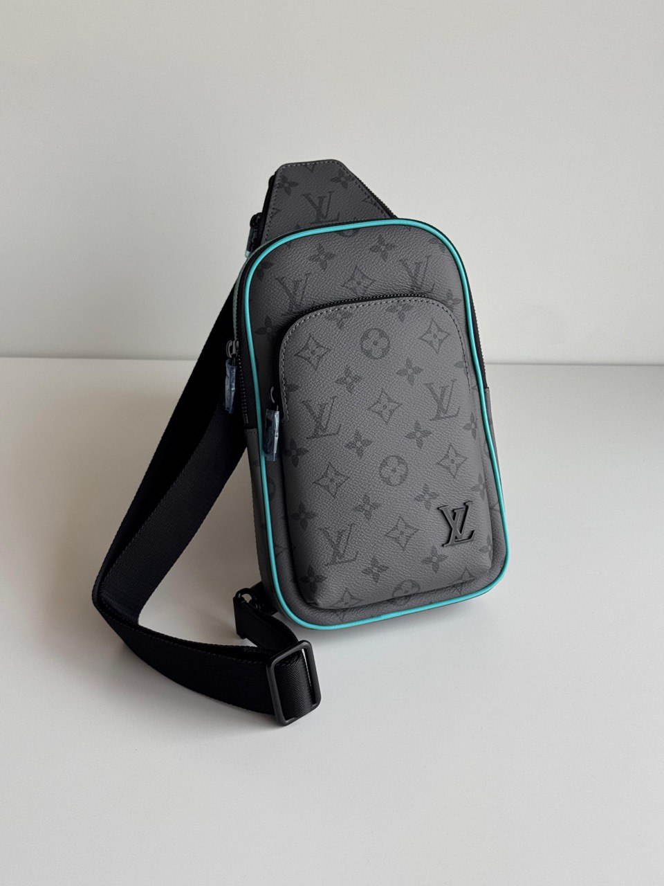 Louis Vuitton Slingbag Luxury Crossbody Collection