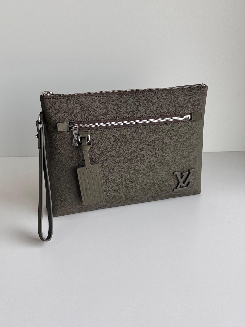 Louis Vuitton Luxury Pochette & Pouch Collection