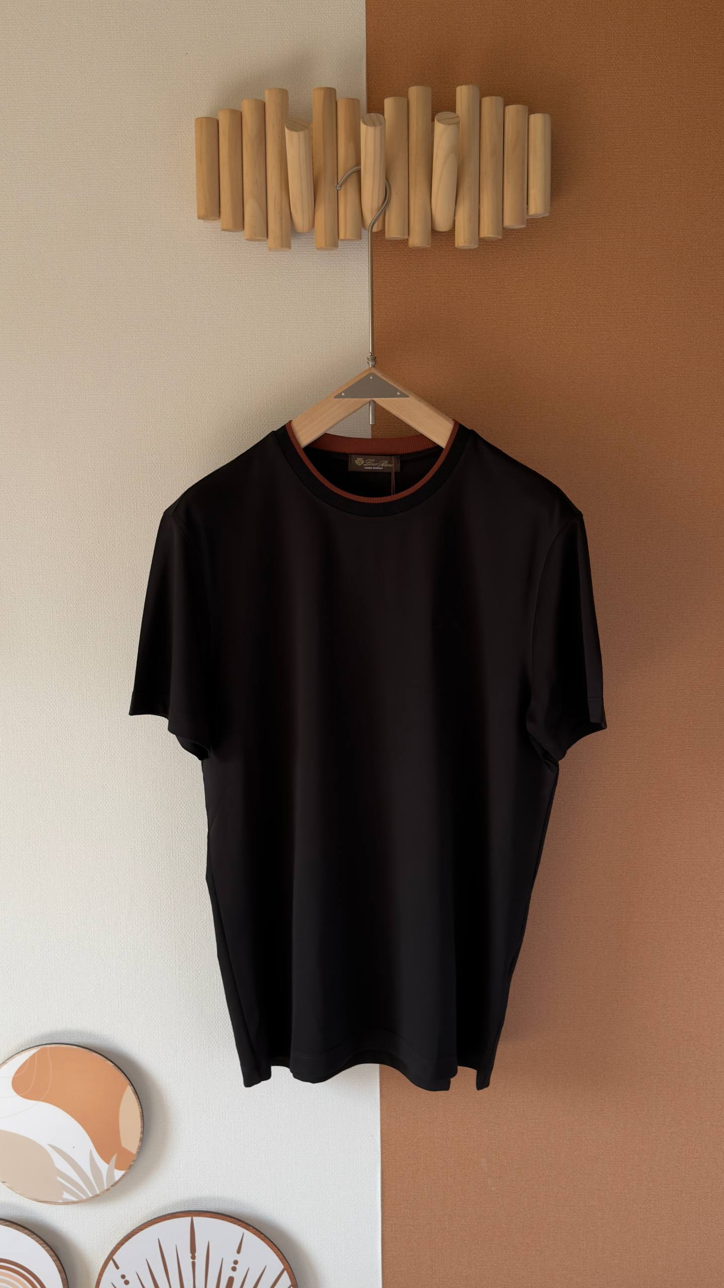 Loro Piana Luxury Soft-Touch Contrast Collar T-Shirt