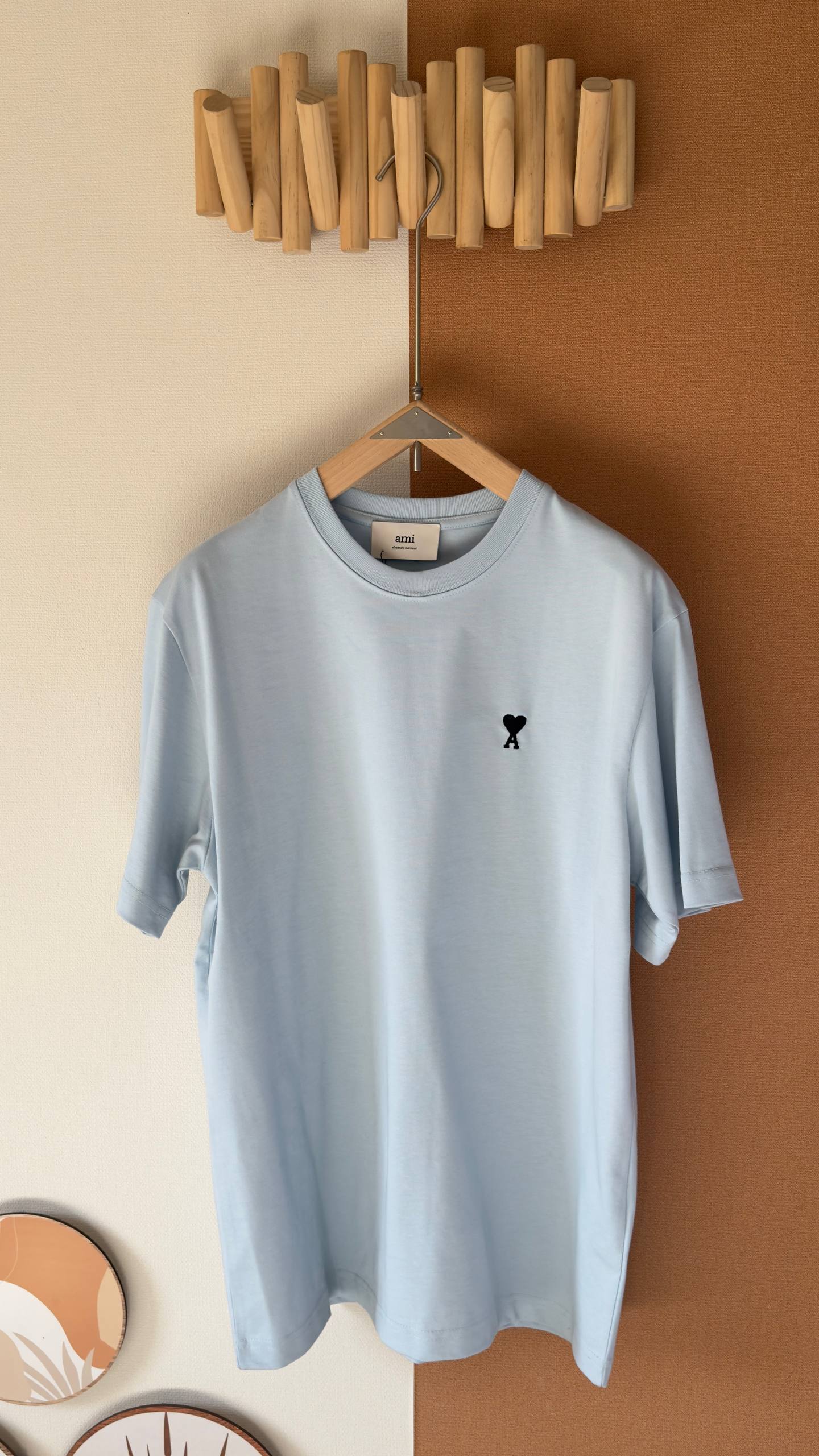 AMI Paris Signature Heart Logo T-Shirt Collection (Red / Black / White Logo)